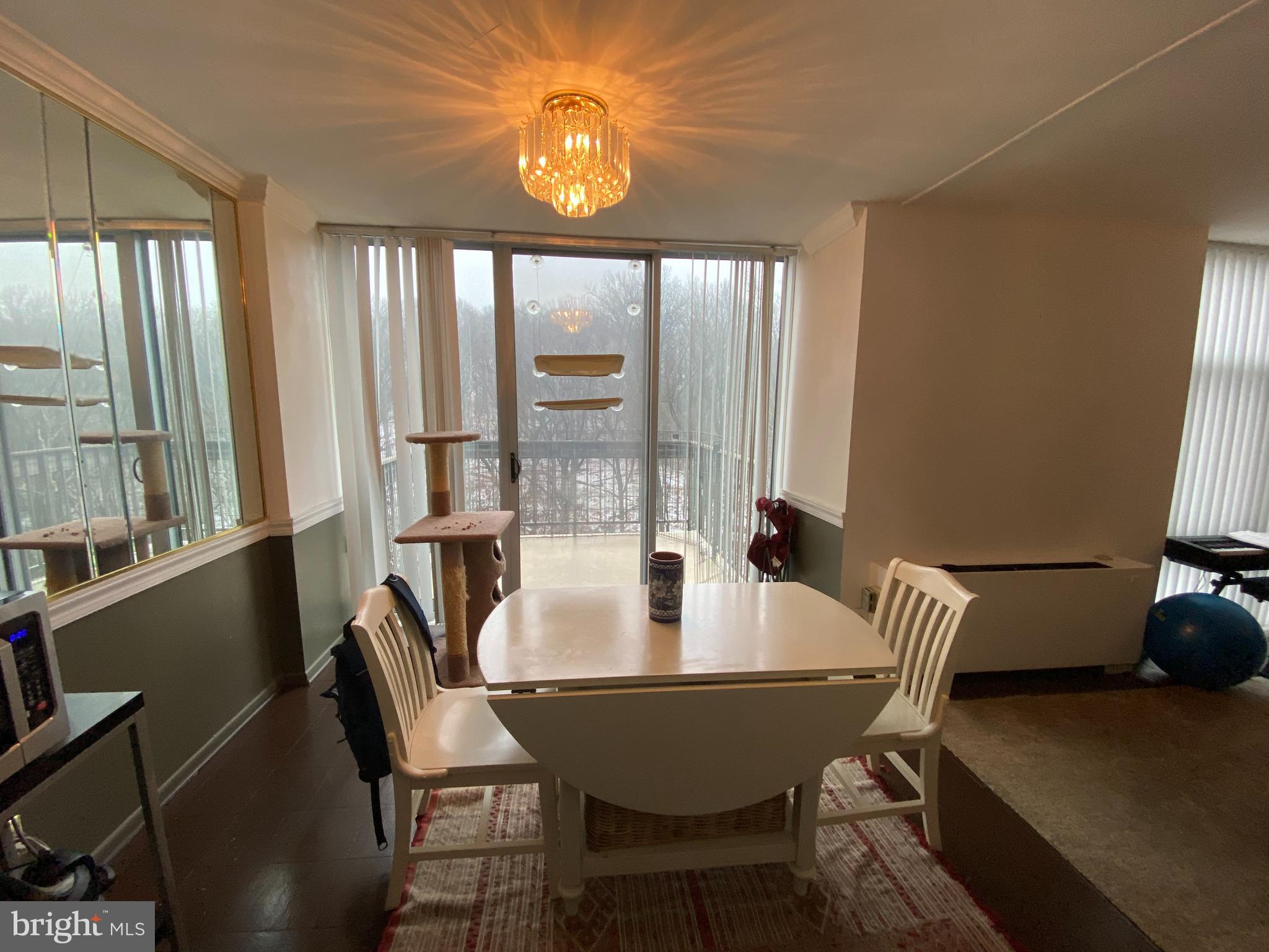 WYNNEFIELD HEIGHTS - Residential