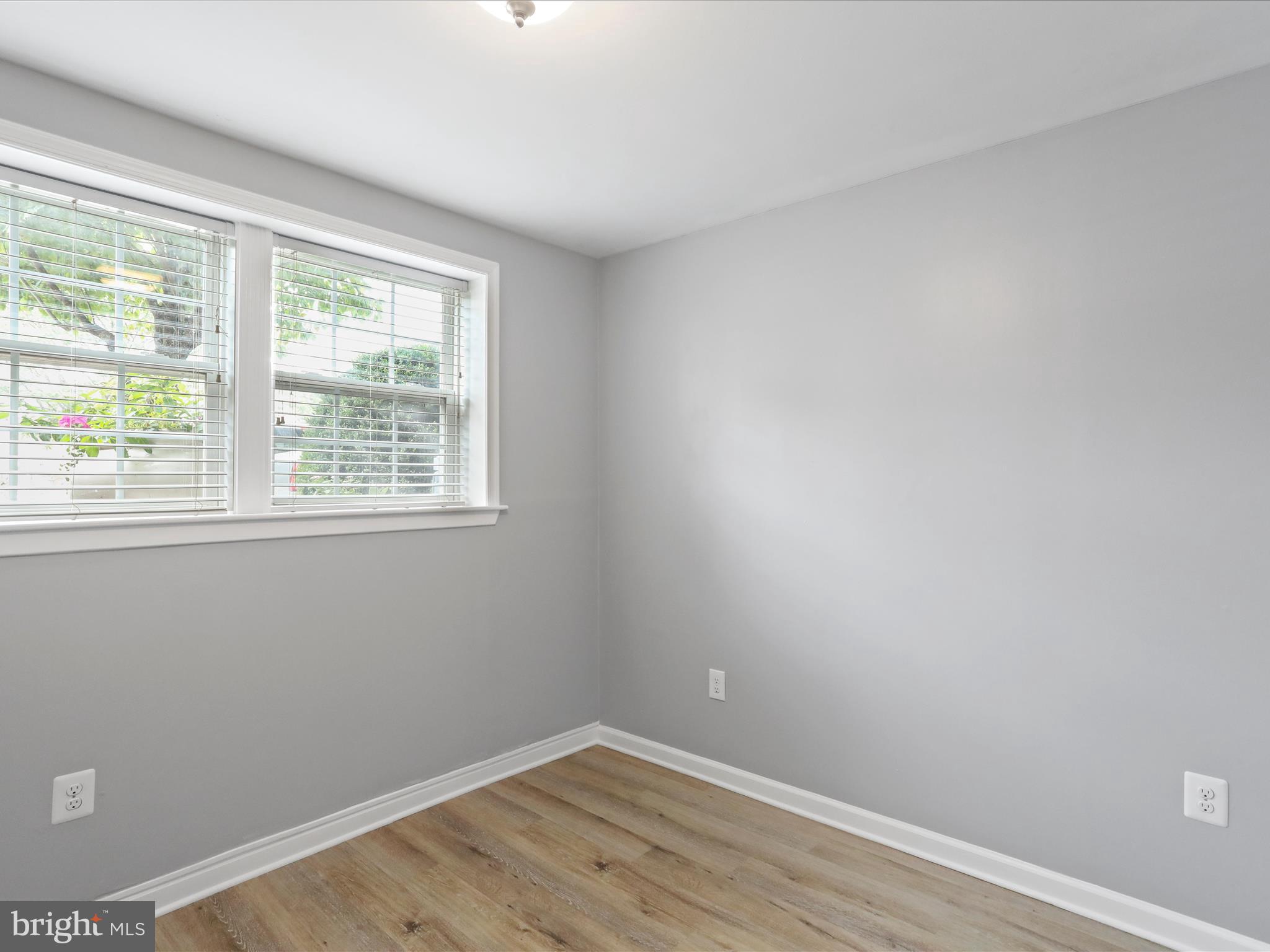 GLENBROOK - Residential