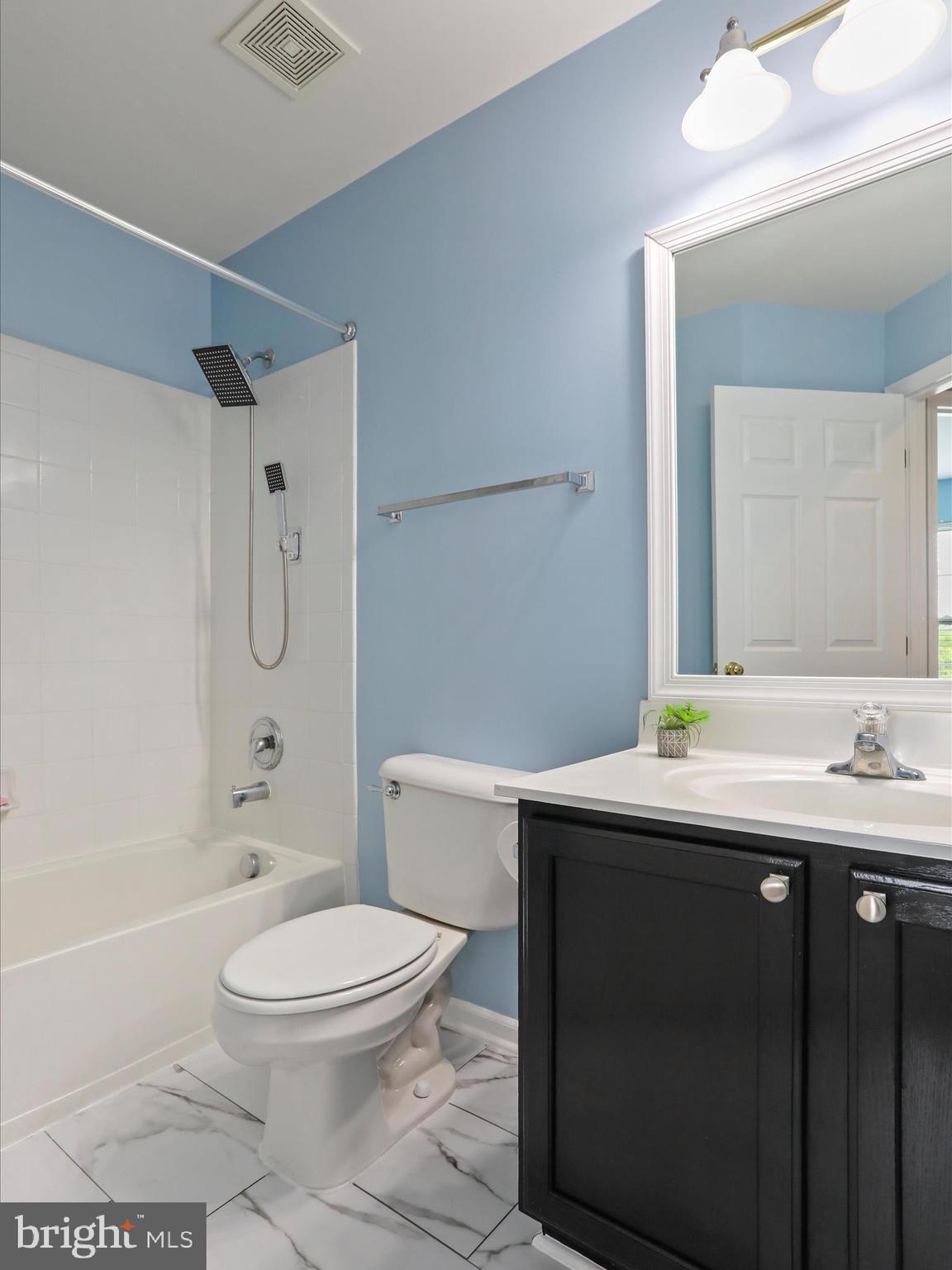 GLENBROOK - Residential