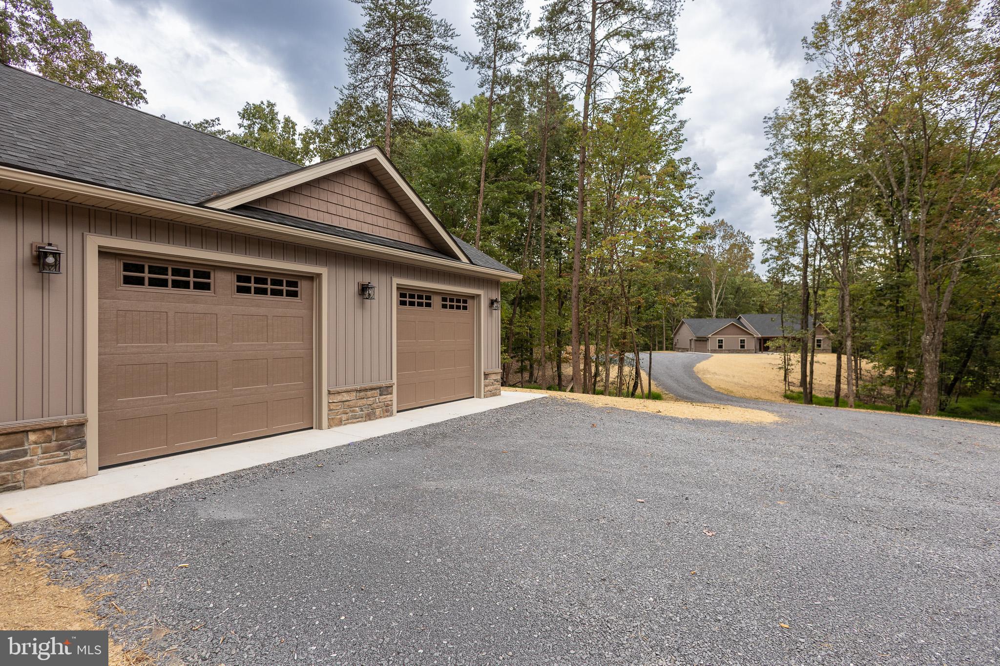 CRESSEN RUN - Residential