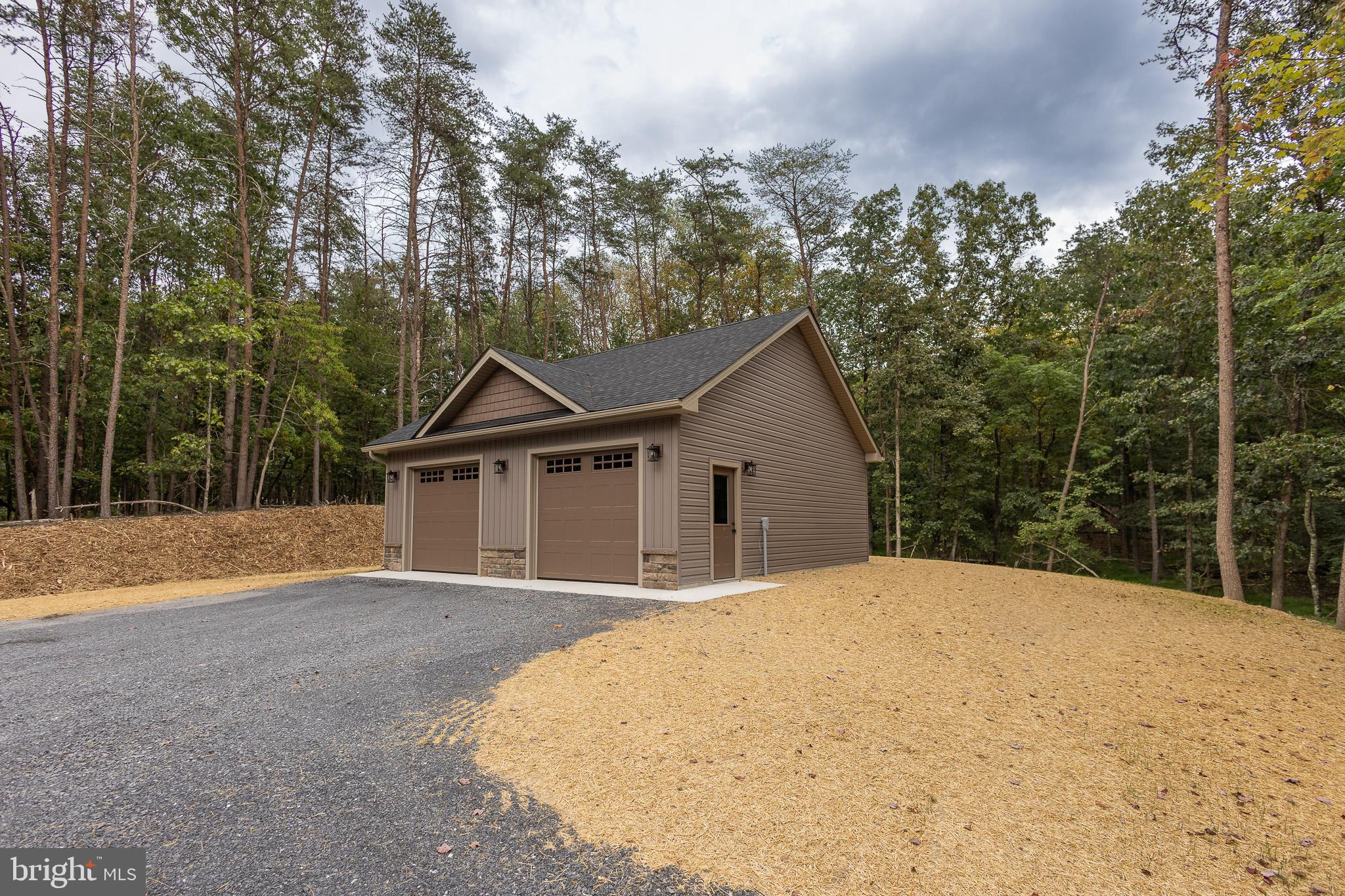 CRESSEN RUN - Residential