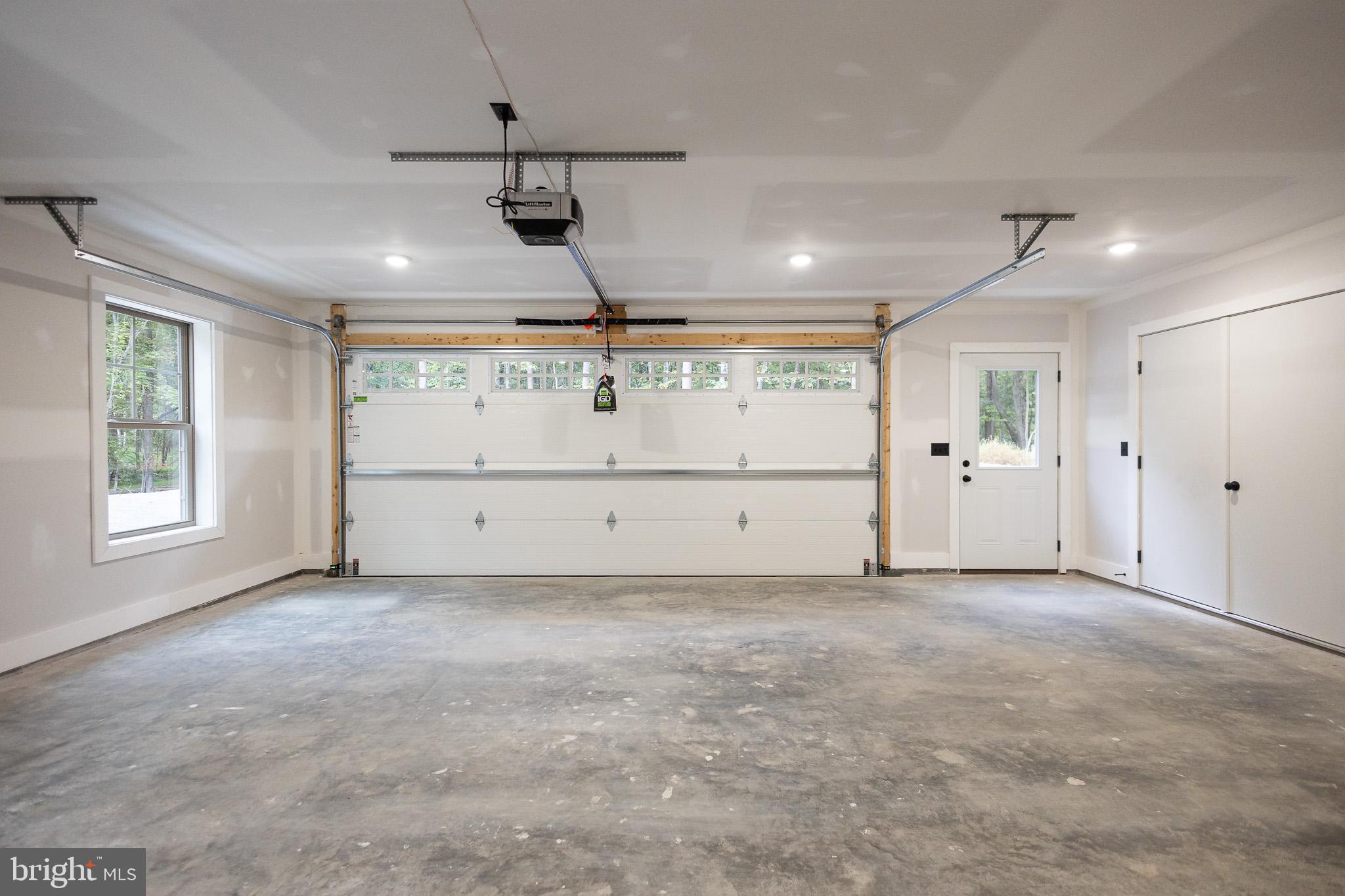 CRESSEN RUN - Residential