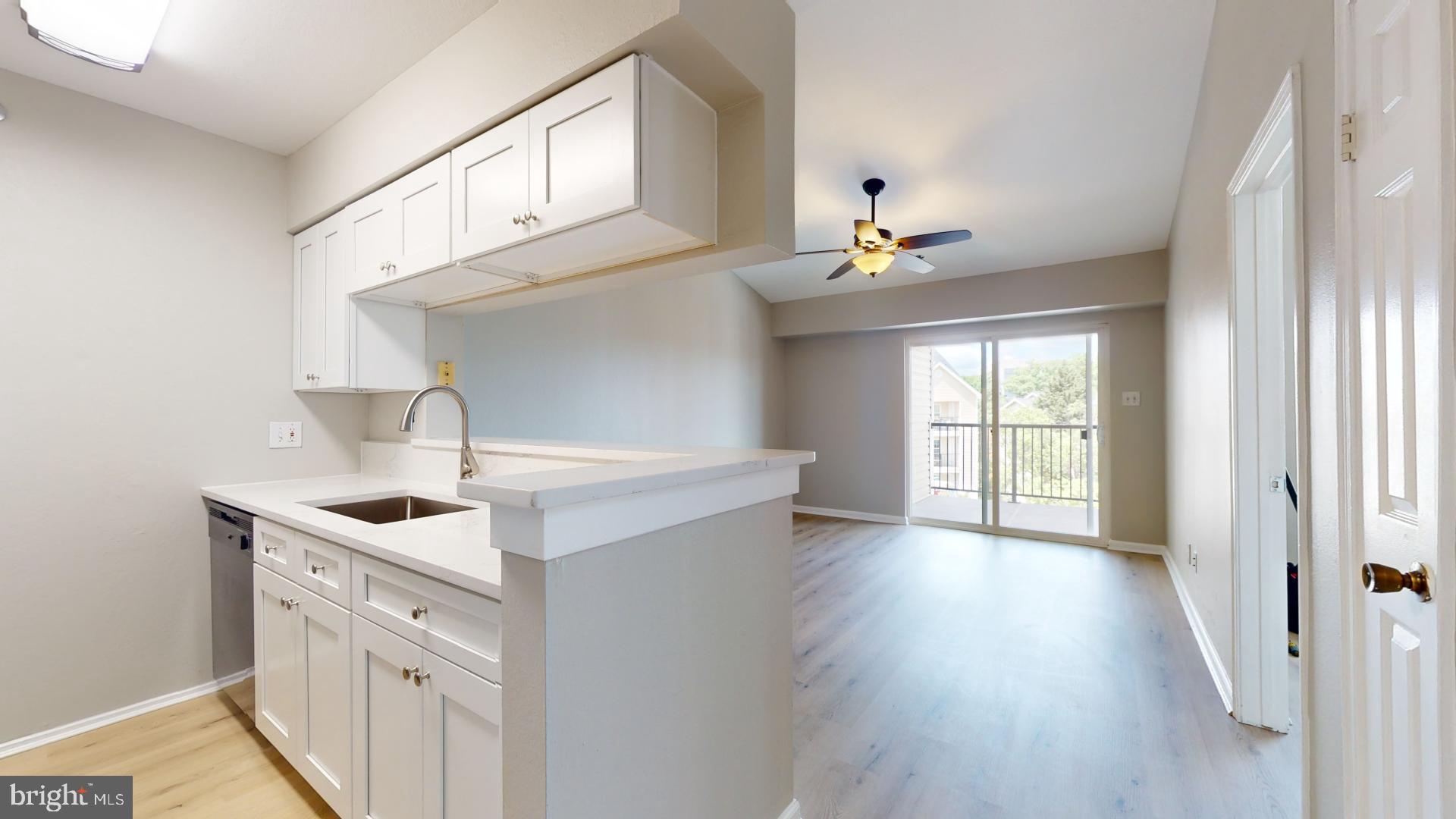 POINTE AT PARK CENTER - Residential Lease