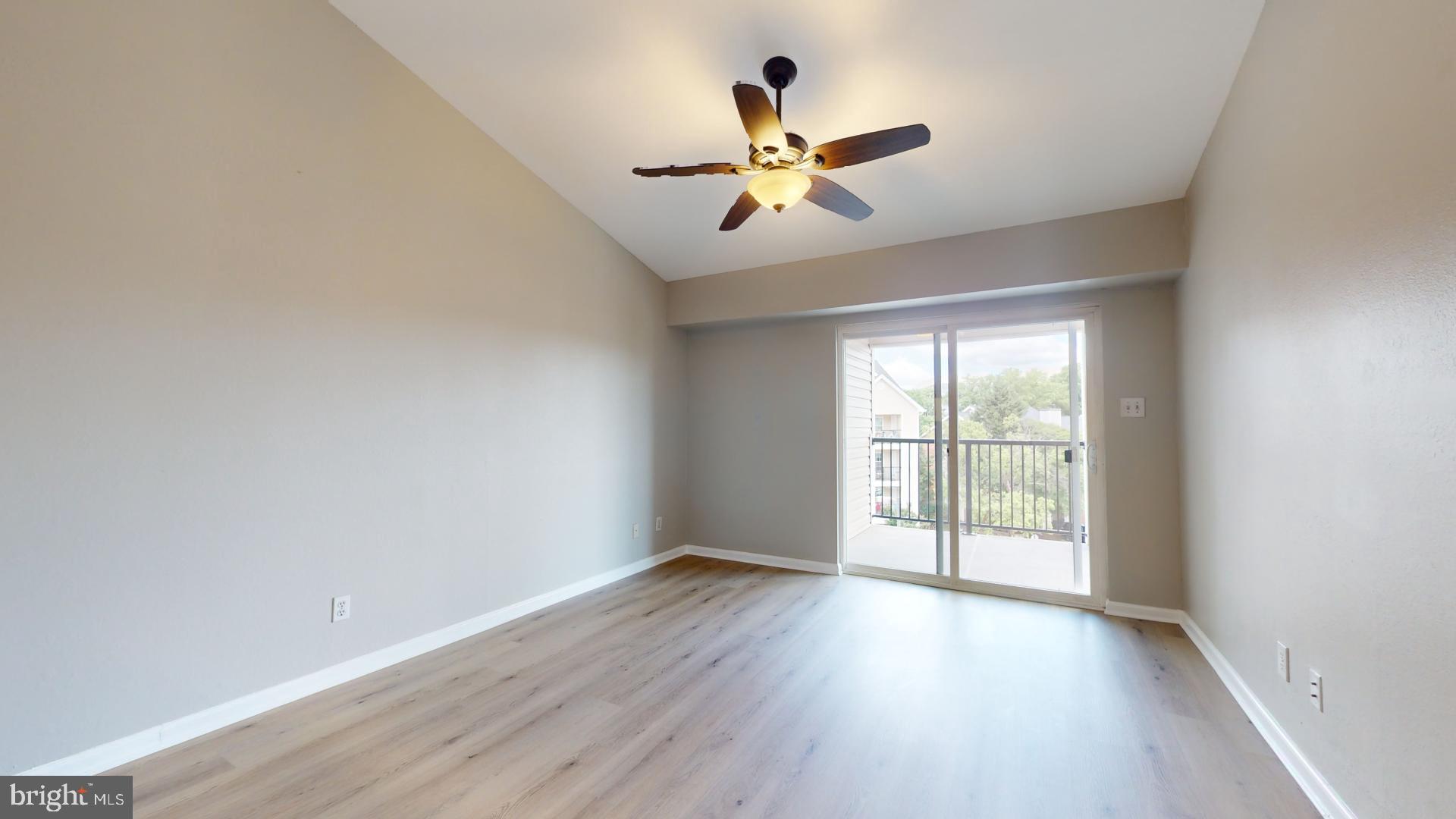 POINTE AT PARK CENTER - Residential Lease