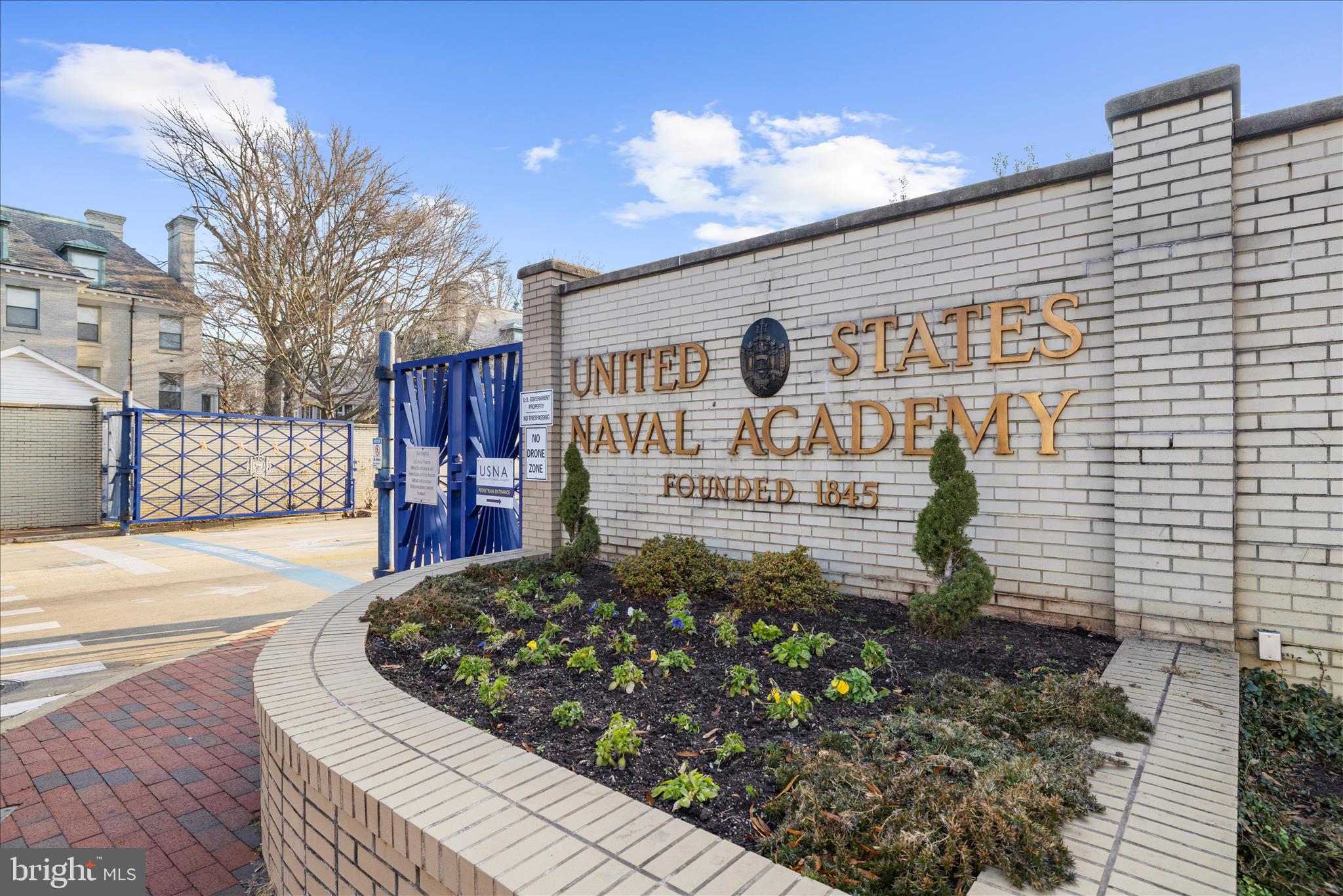 HOMEWOOD - Residential