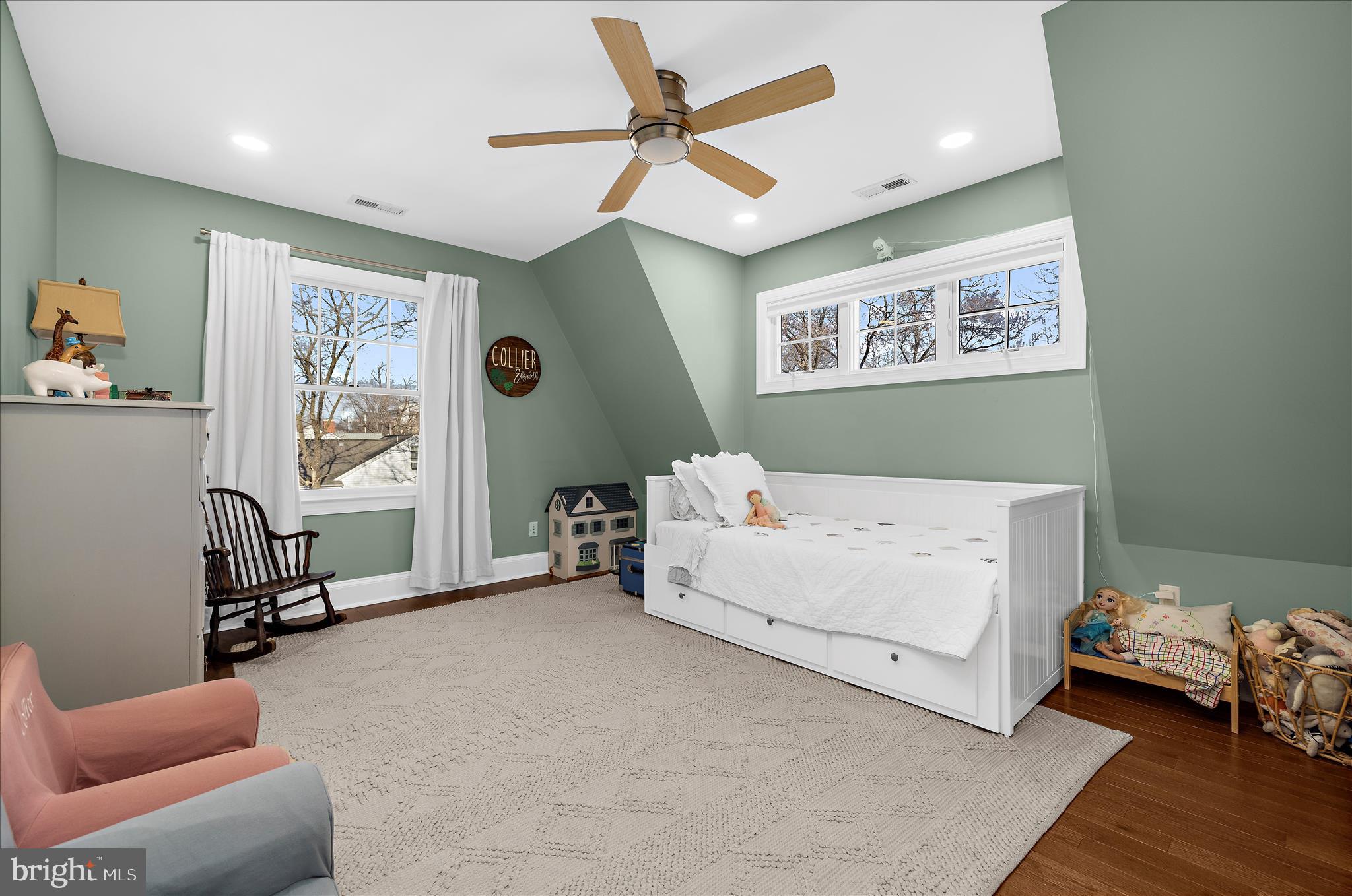 HOMEWOOD - Residential