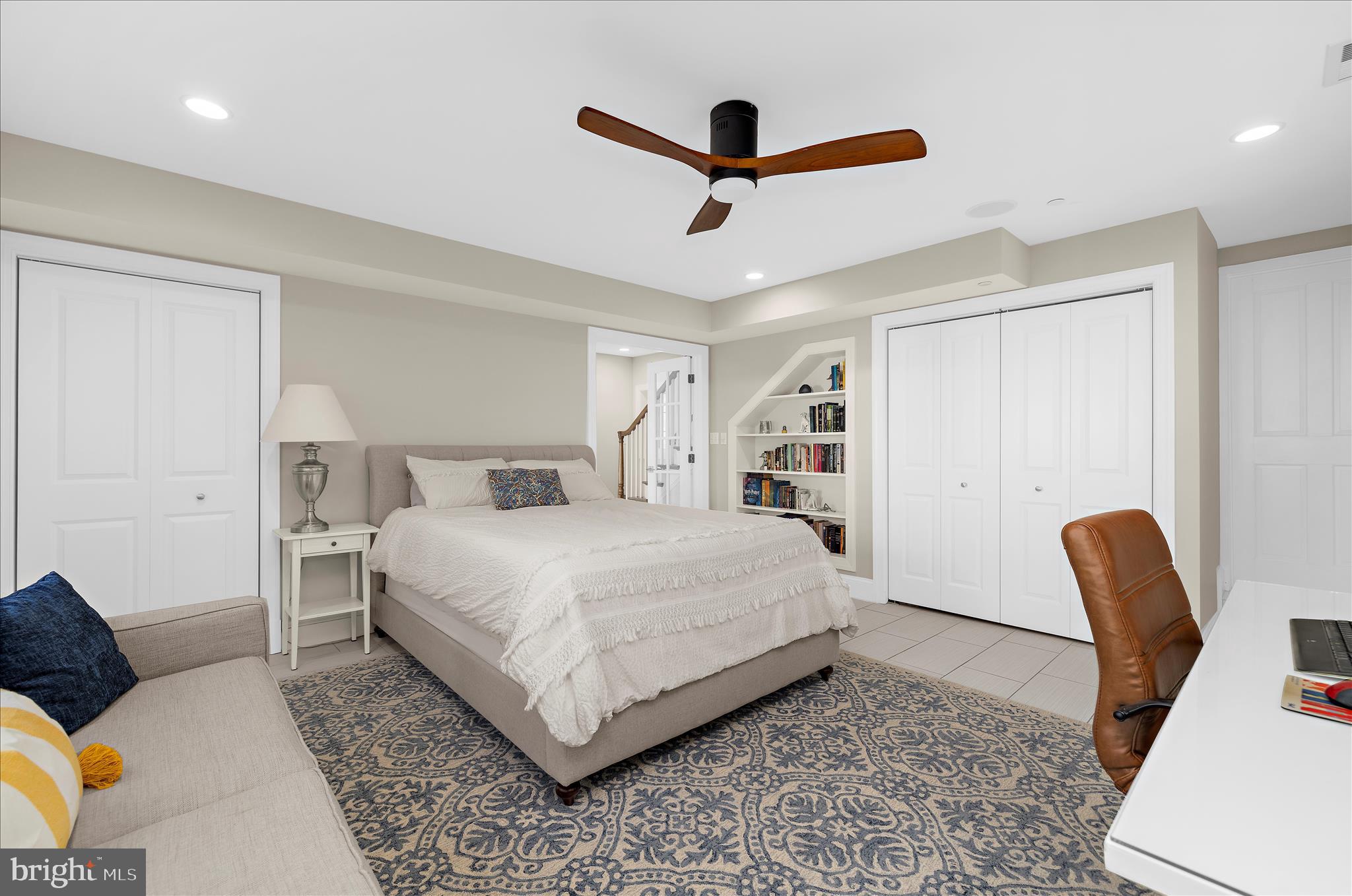 HOMEWOOD - Residential