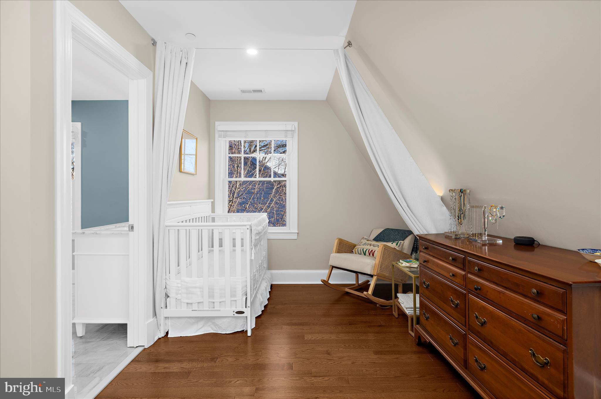 HOMEWOOD - Residential