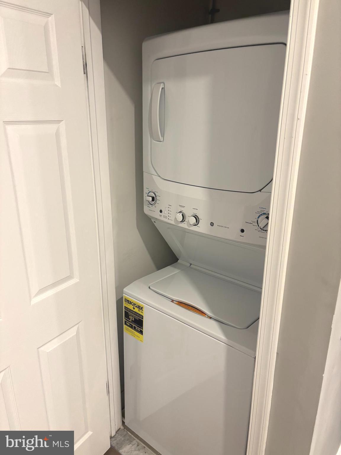 SPRUCE HILL - Residential Lease