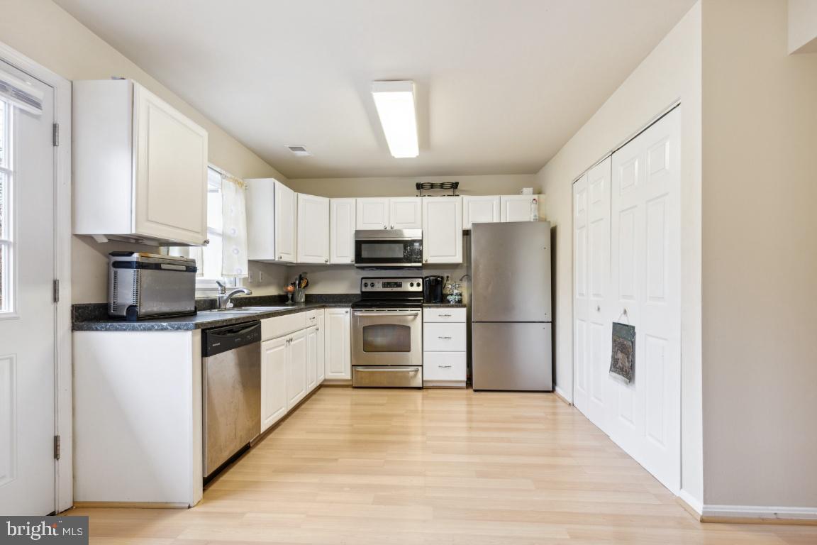 SENTRY WOODS/HUNTINGTON - Residential