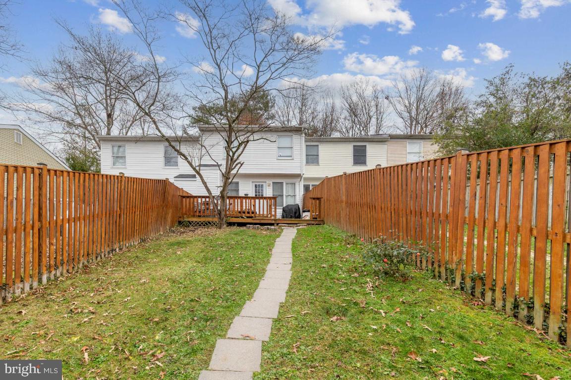 SENTRY WOODS/HUNTINGTON - Residential