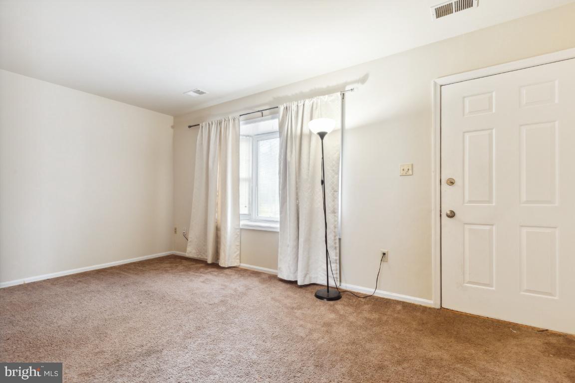 SENTRY WOODS/HUNTINGTON - Residential