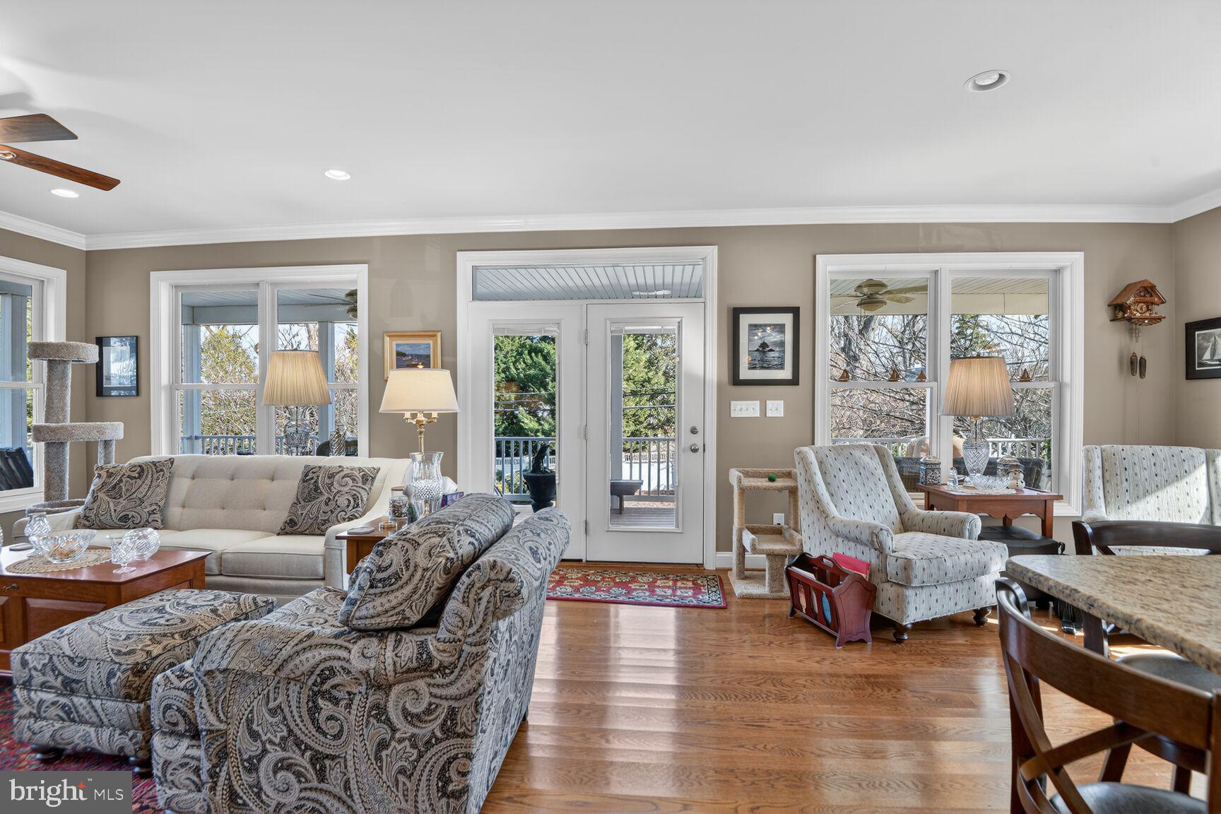 HERALD HARBOR - Residential