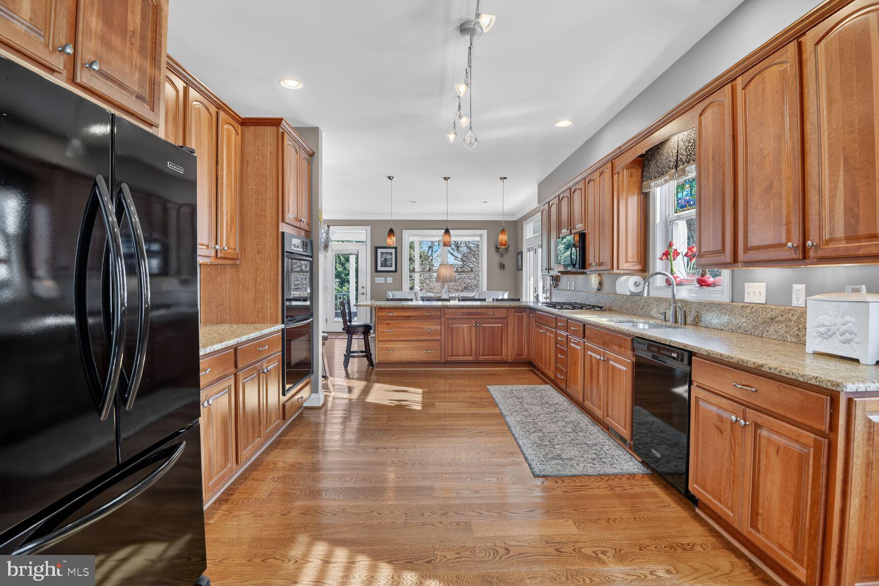 HERALD HARBOR - Residential