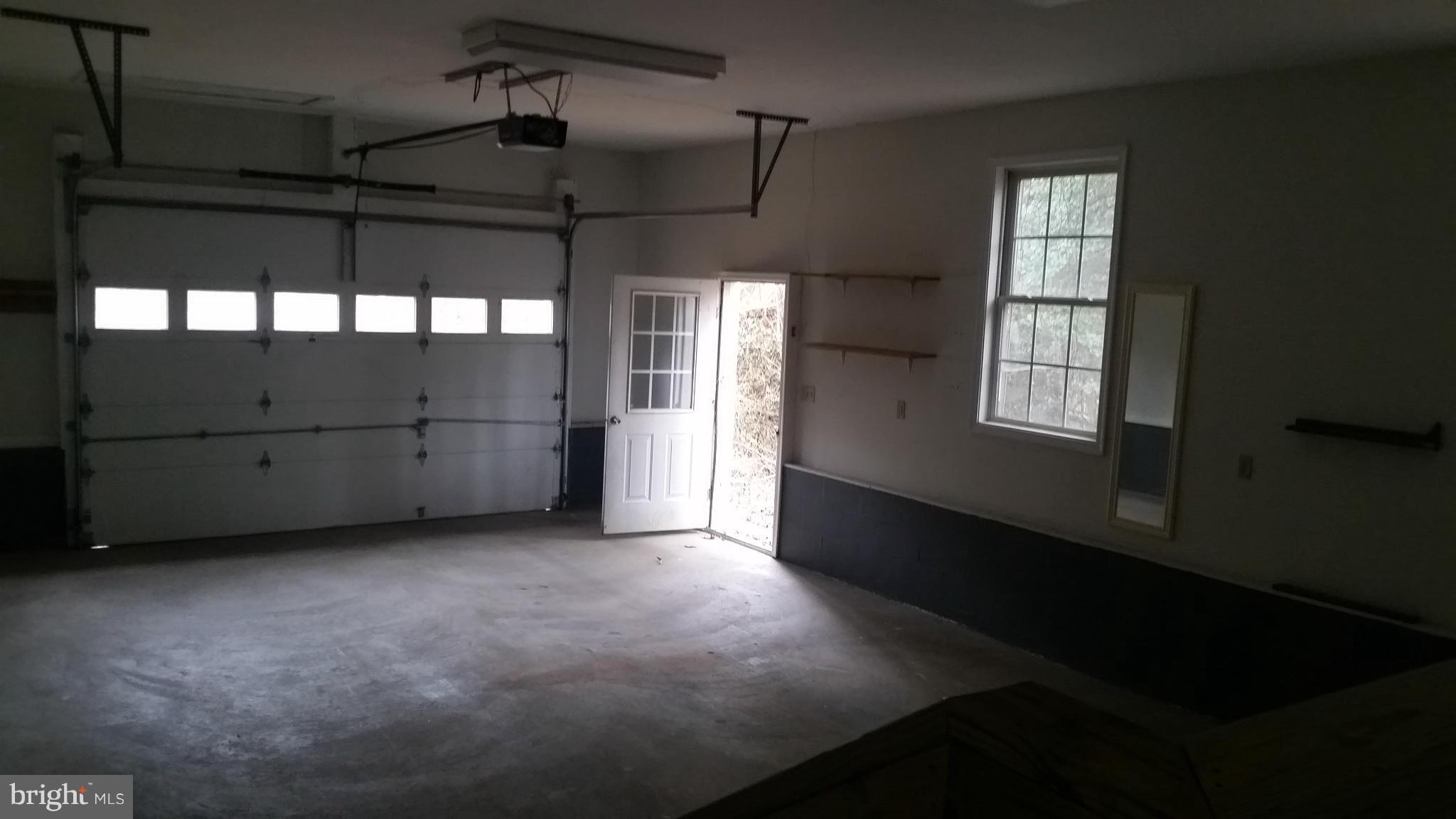 PLACID BAY EST SHOREWOOD - Residential