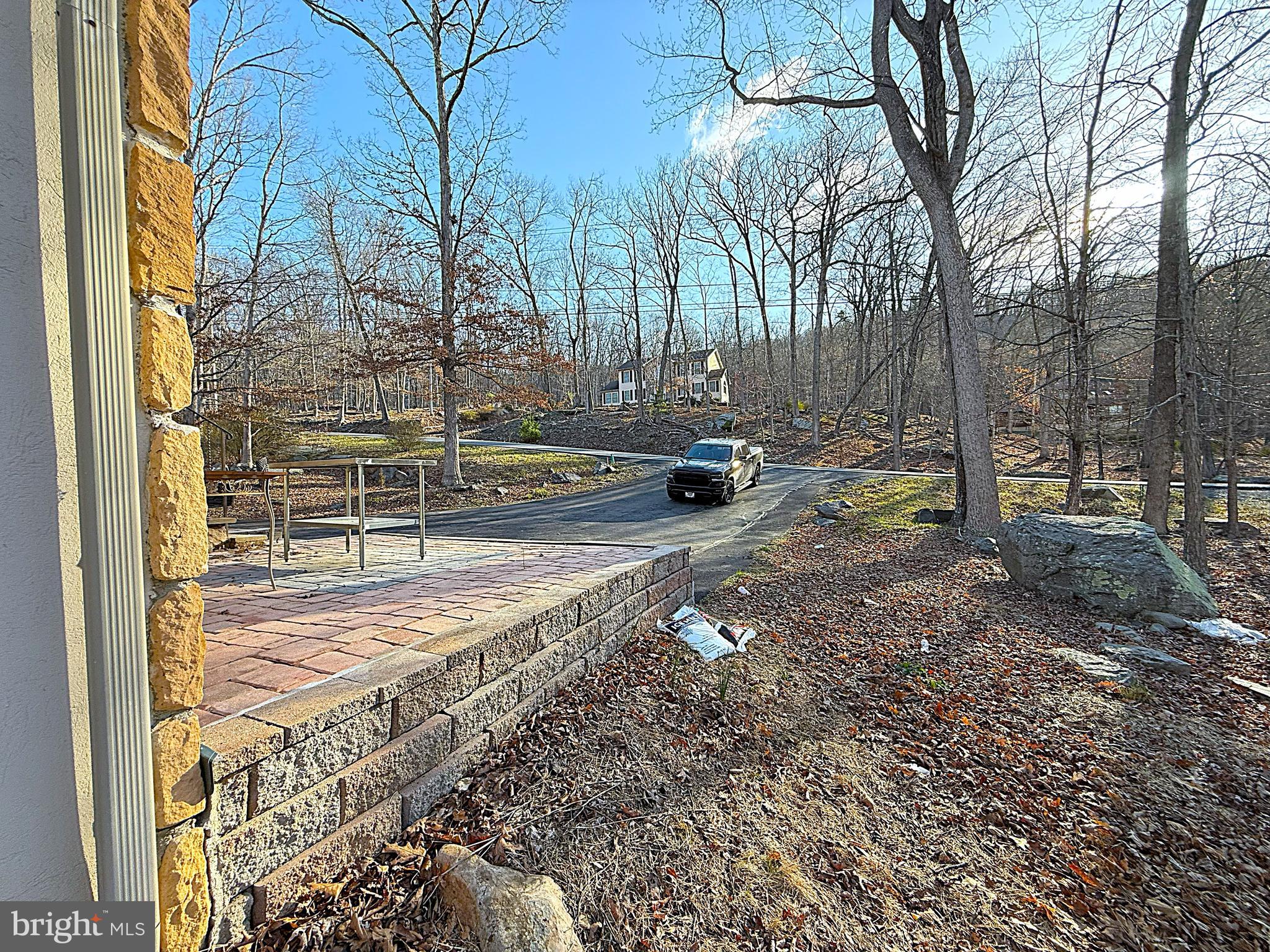 6486 DECKER DRIVE