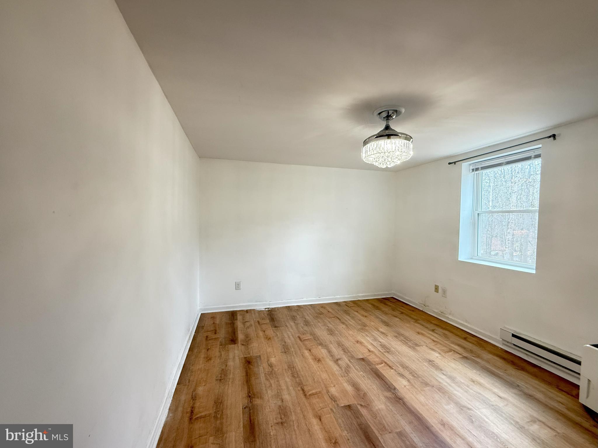 SAW CREEK ESTATES - Residential