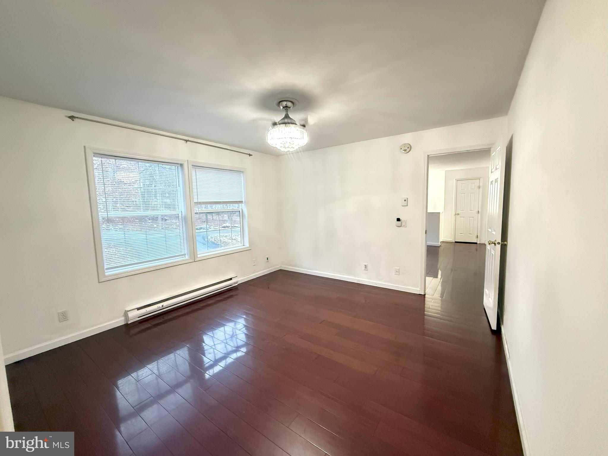 SAW CREEK ESTATES - Residential