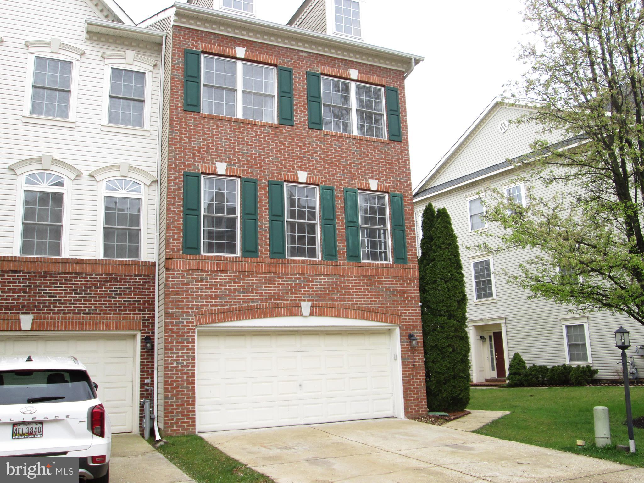 CROFTON FARMS - Residential Lease