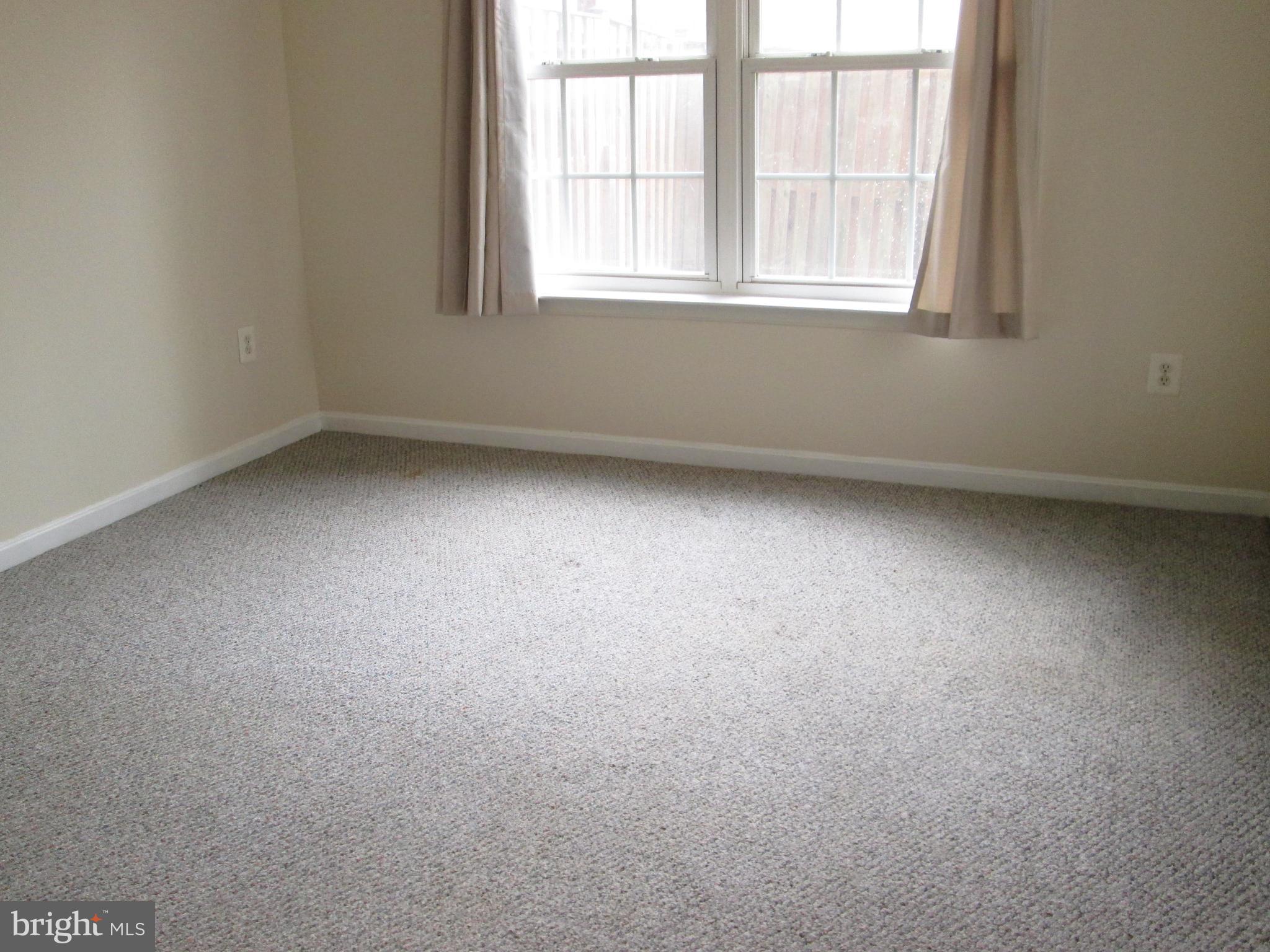 CROFTON FARMS - Residential Lease