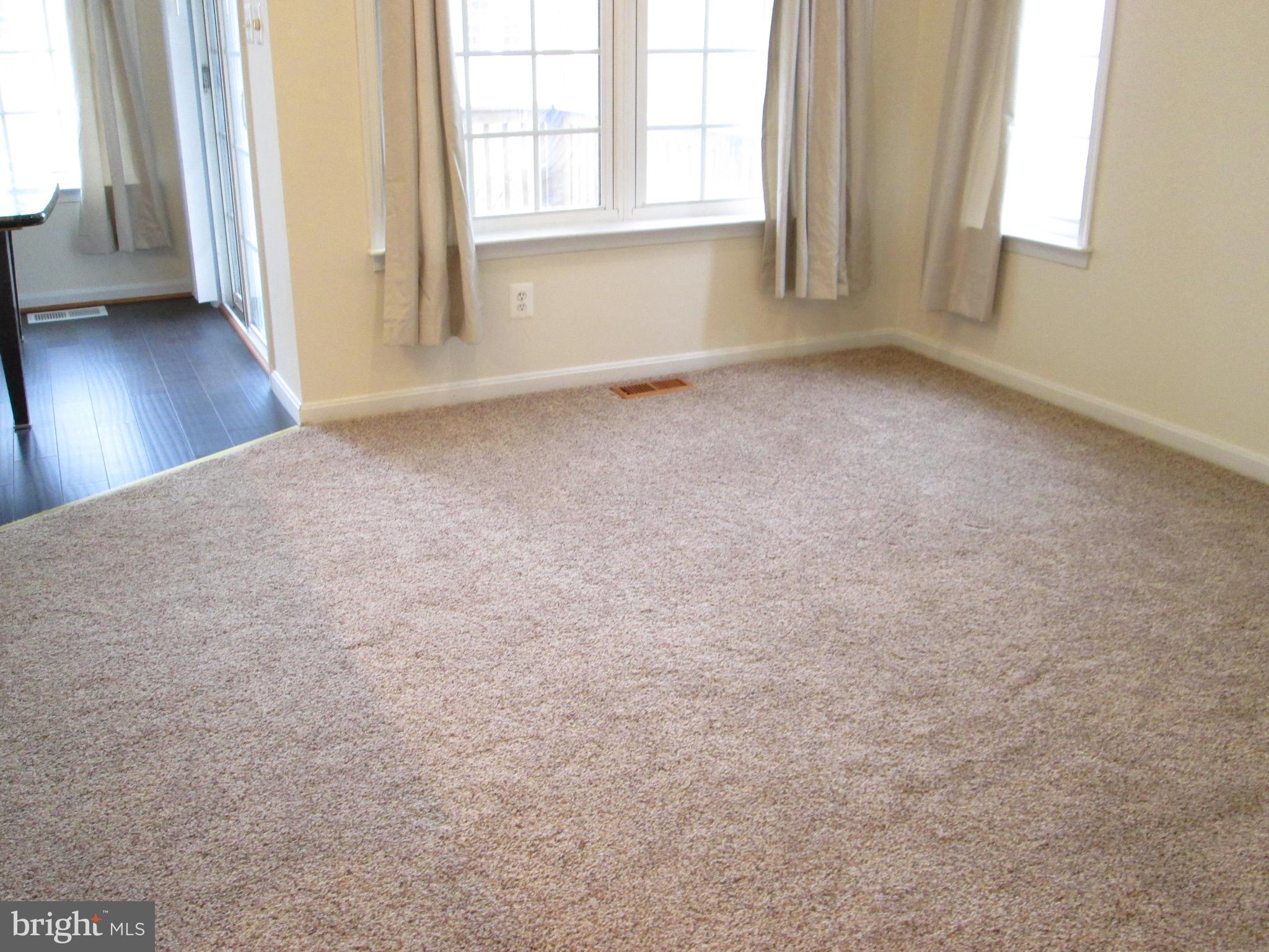 CROFTON FARMS - Residential Lease