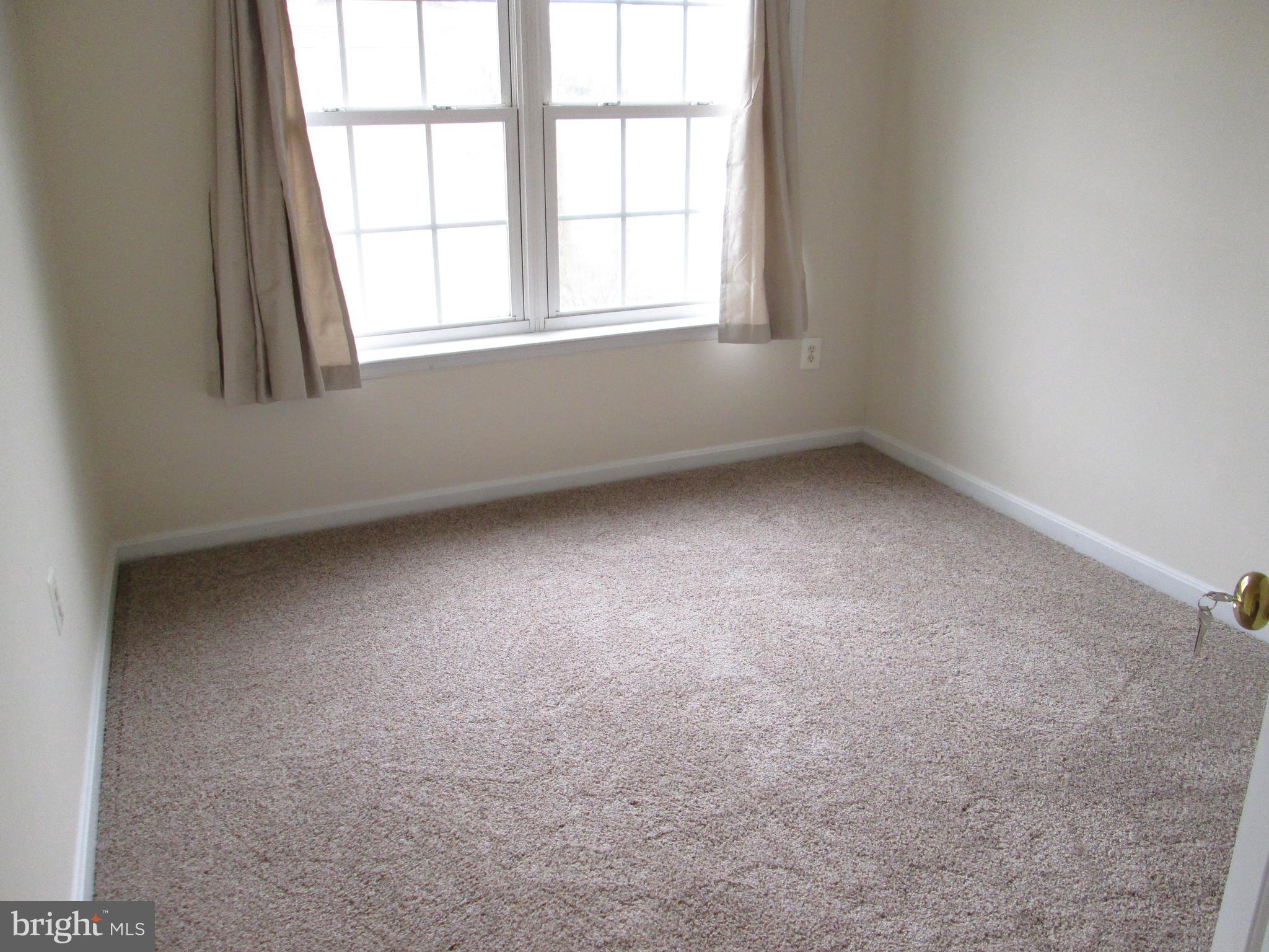 CROFTON FARMS - Residential Lease