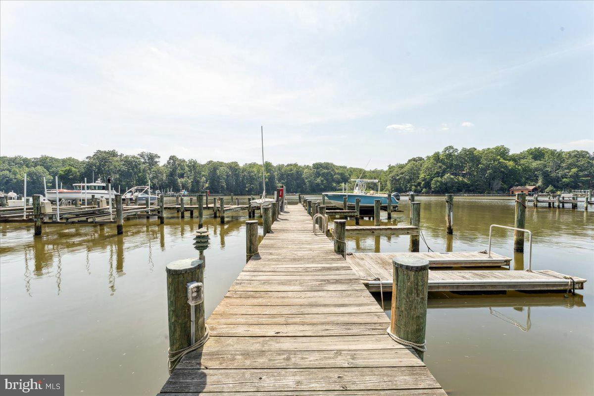 BROADVIEW ESTATES - Residential