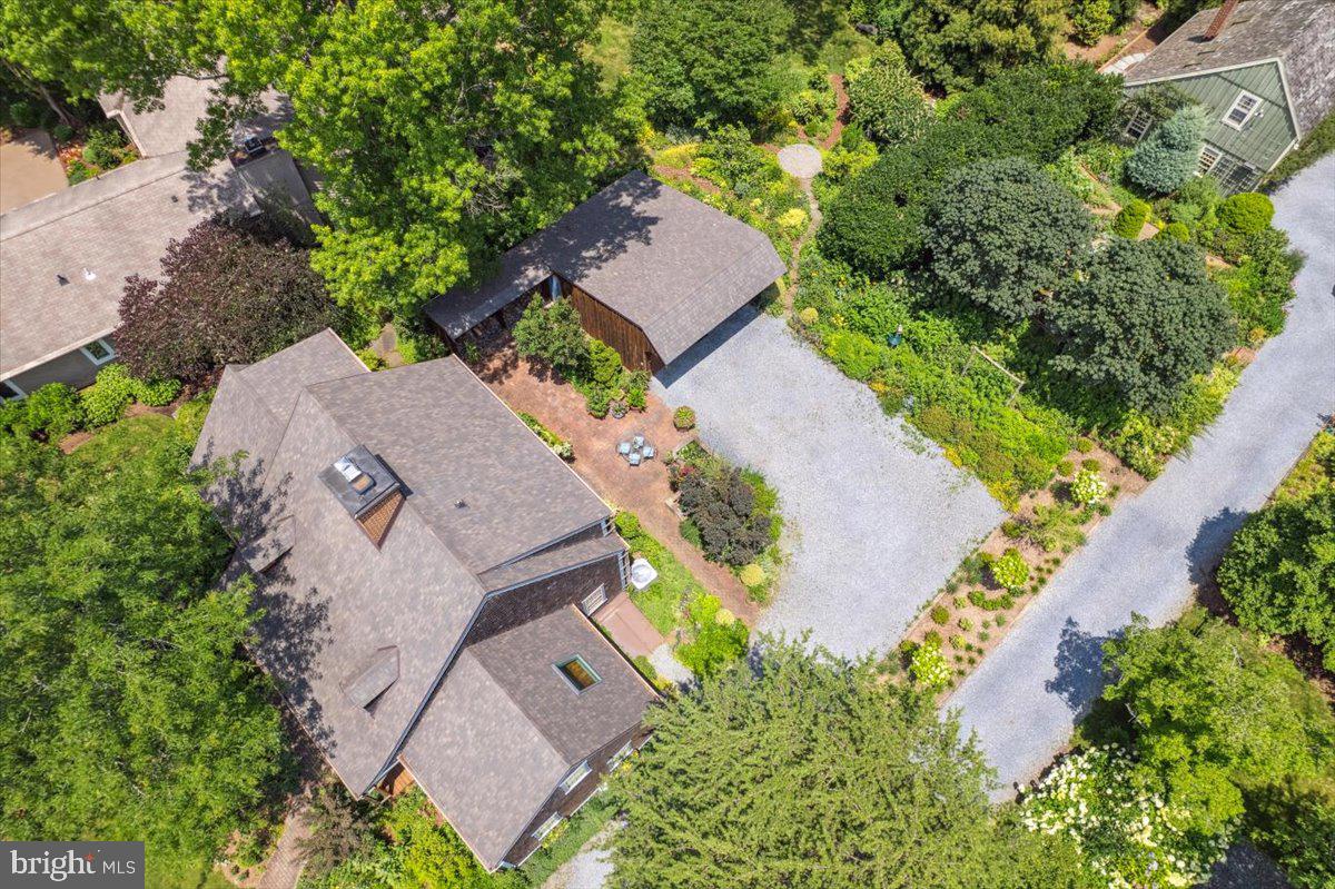 BROADVIEW ESTATES - Residential