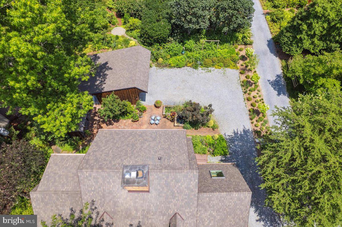 BROADVIEW ESTATES - Residential