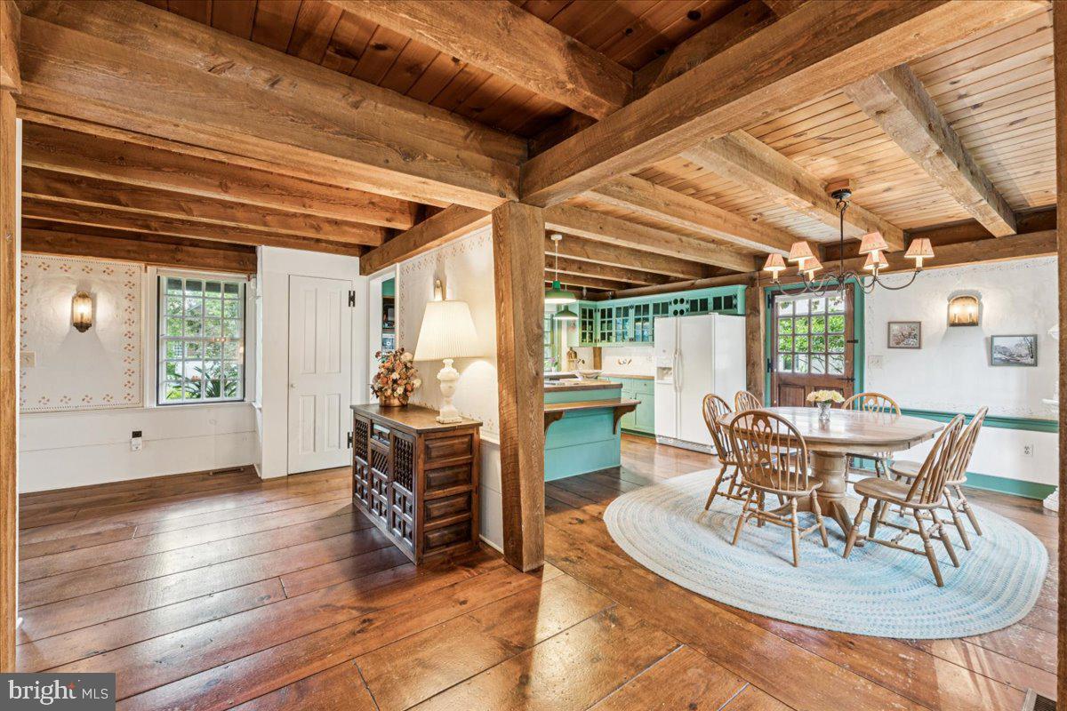 BROADVIEW ESTATES - Residential