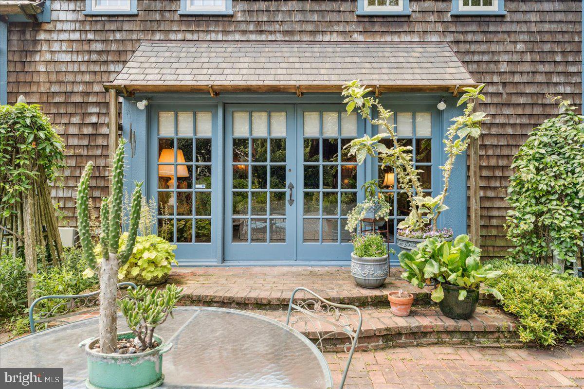 BROADVIEW ESTATES - Residential