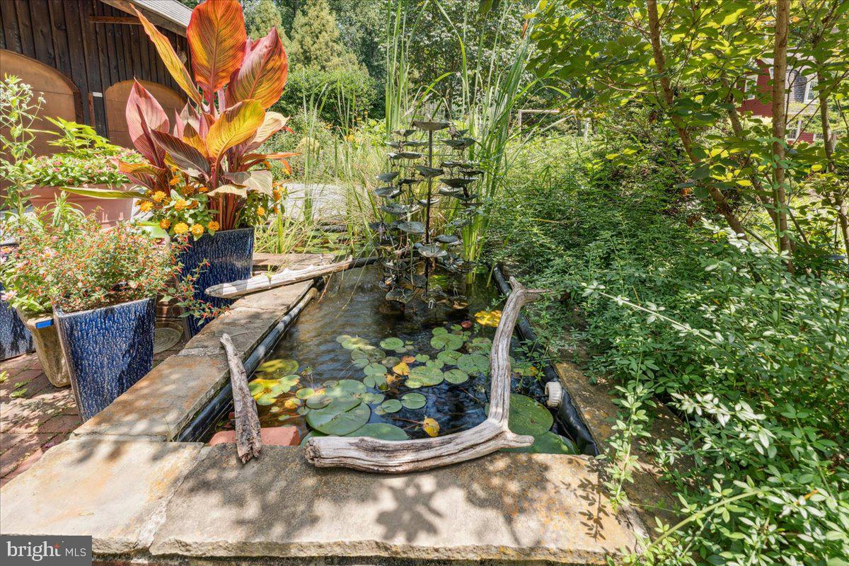 BROADVIEW ESTATES - Residential