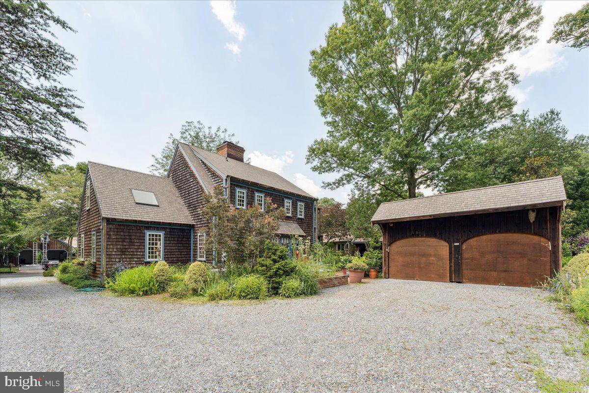 BROADVIEW ESTATES - Residential