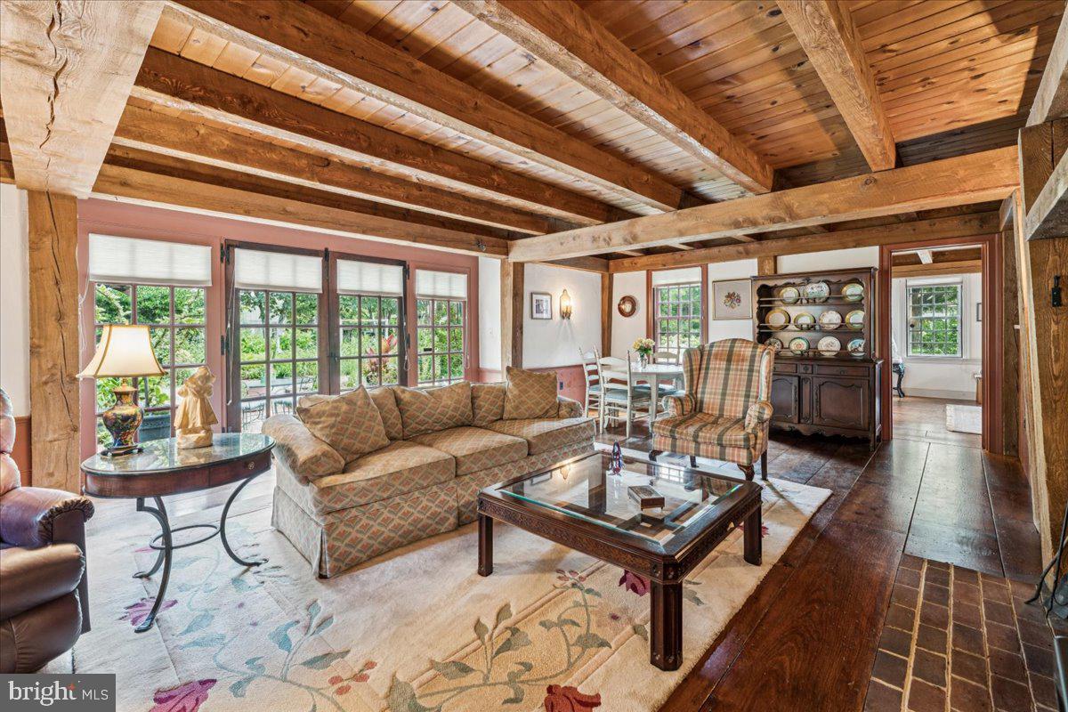 BROADVIEW ESTATES - Residential