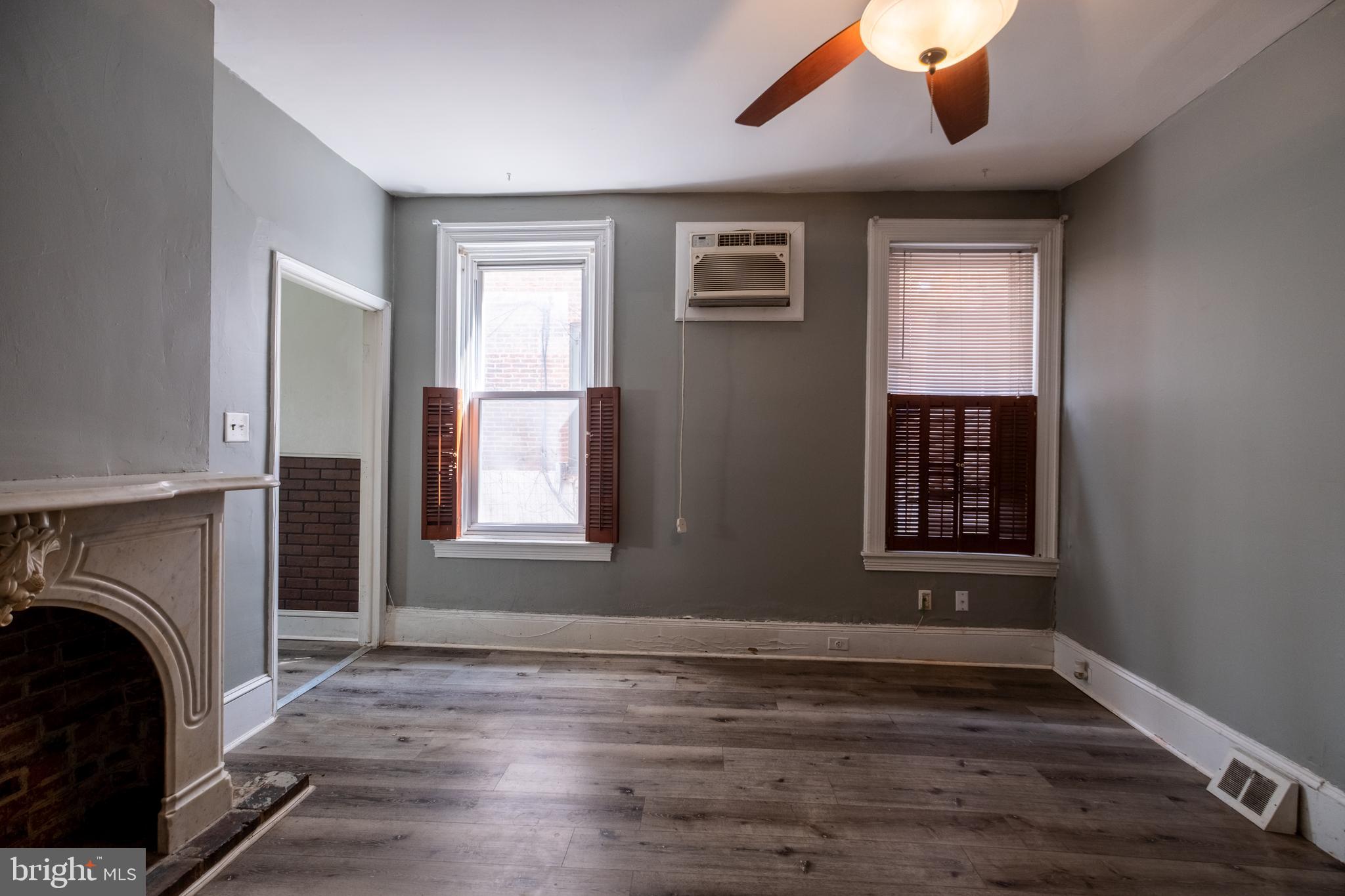 FAIRMOUNT - Residential Lease