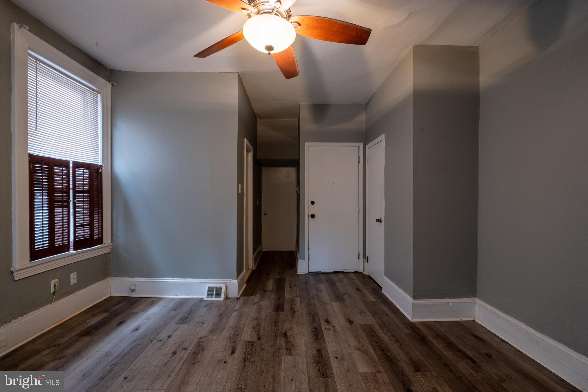 FAIRMOUNT - Residential Lease