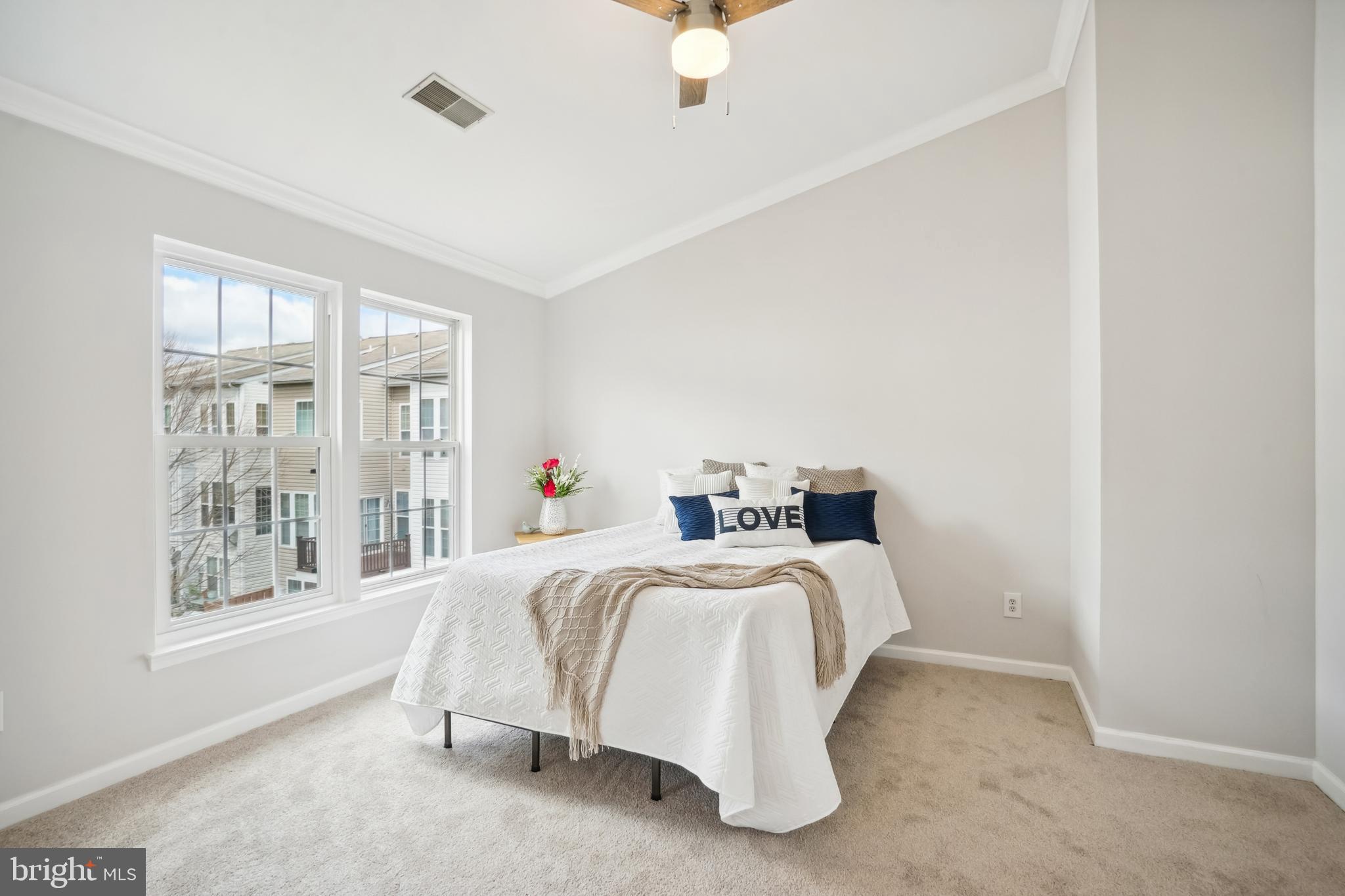 JAPONICA - Residential Lease