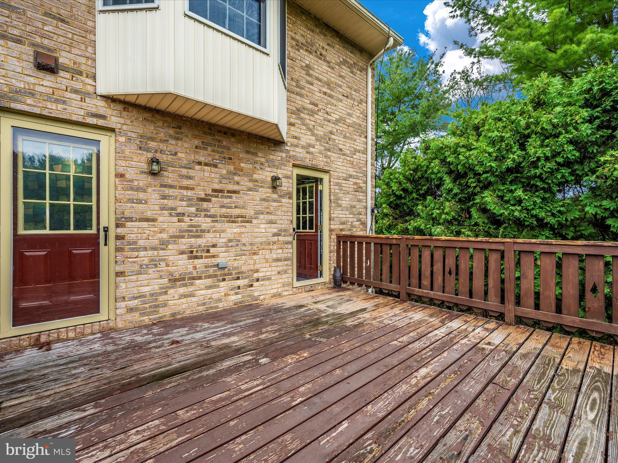 NORTH GATE TOWNE HOMES - Residential