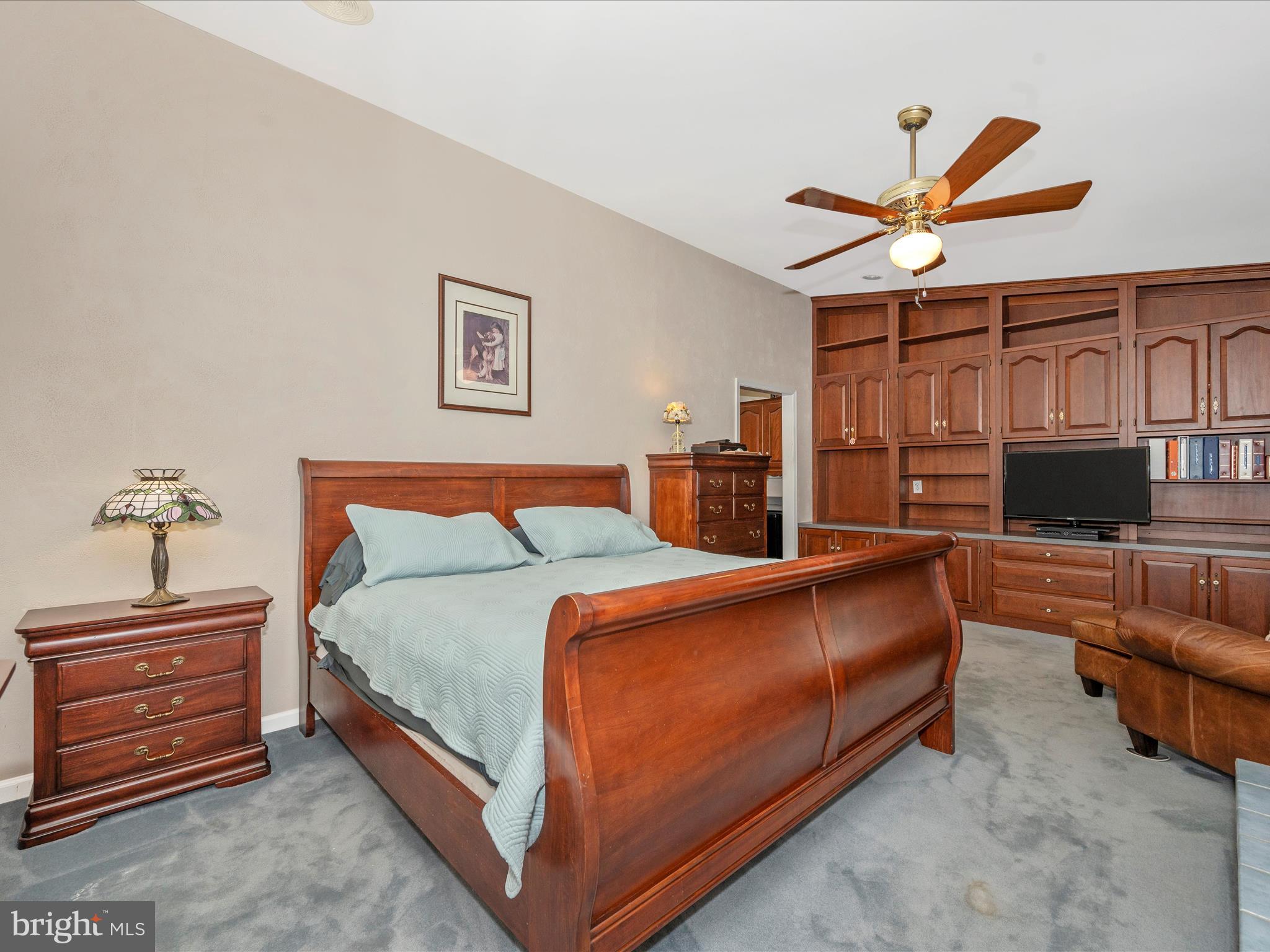 NORTH GATE TOWNE HOMES - Residential