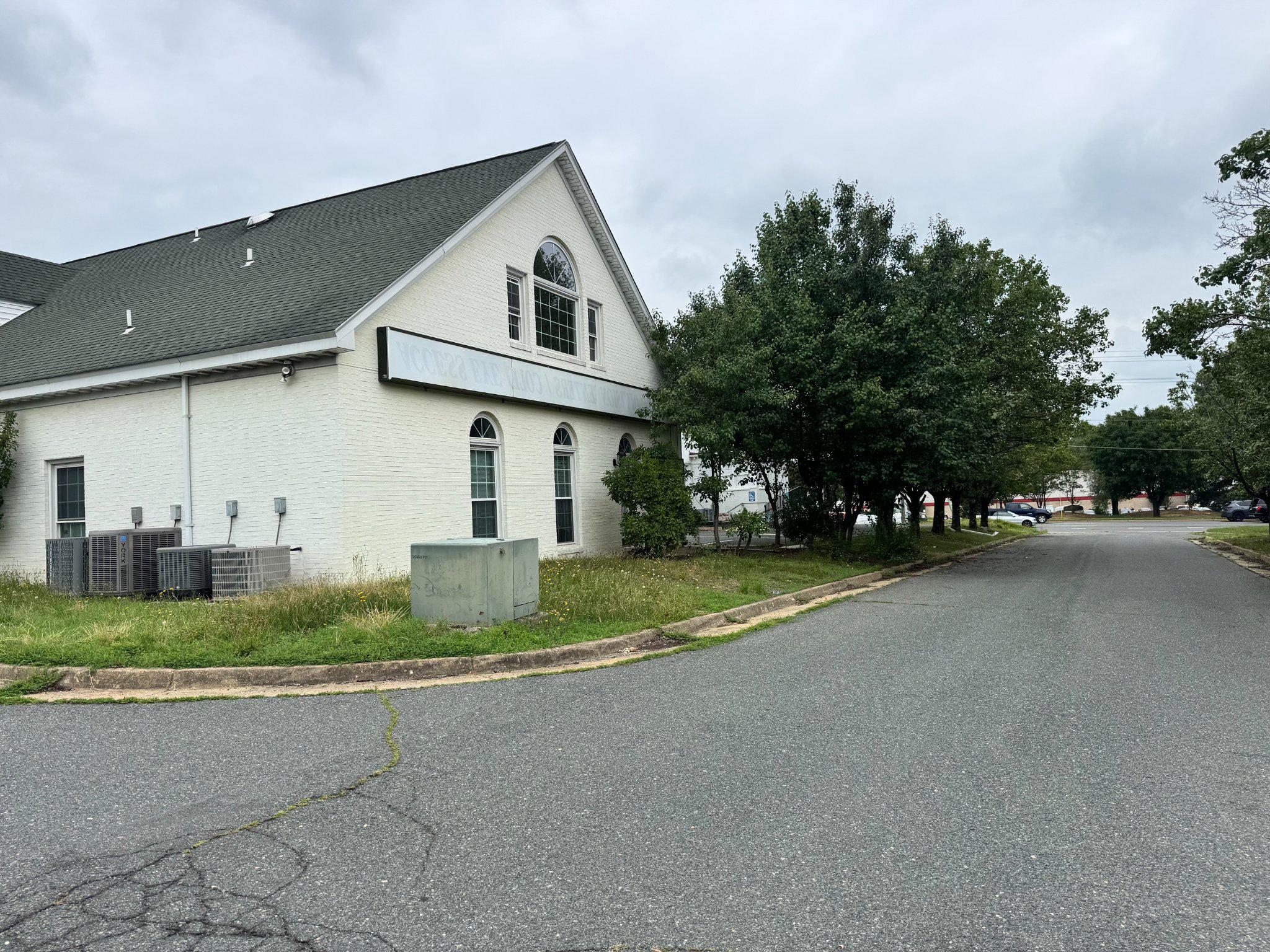 3916 PLANK ROAD