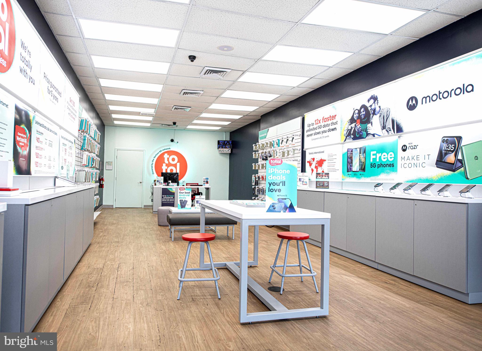 CHARLES VILLAGE - Commercial Sale