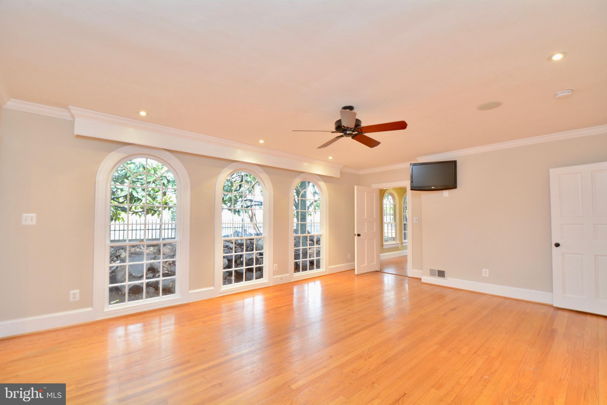 GEORGE WASHINGTON PARK - Residential