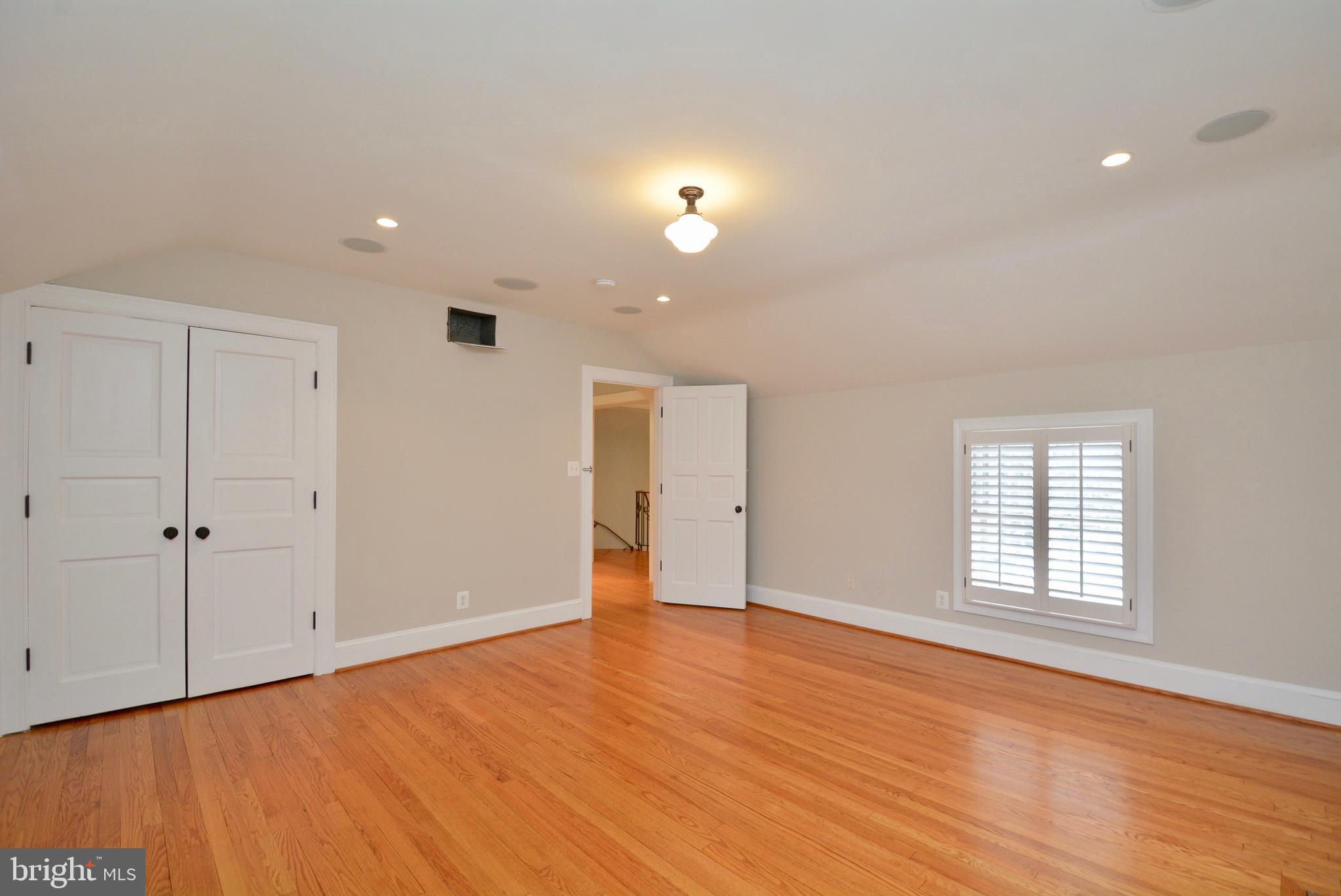 GEORGE WASHINGTON PARK - Residential