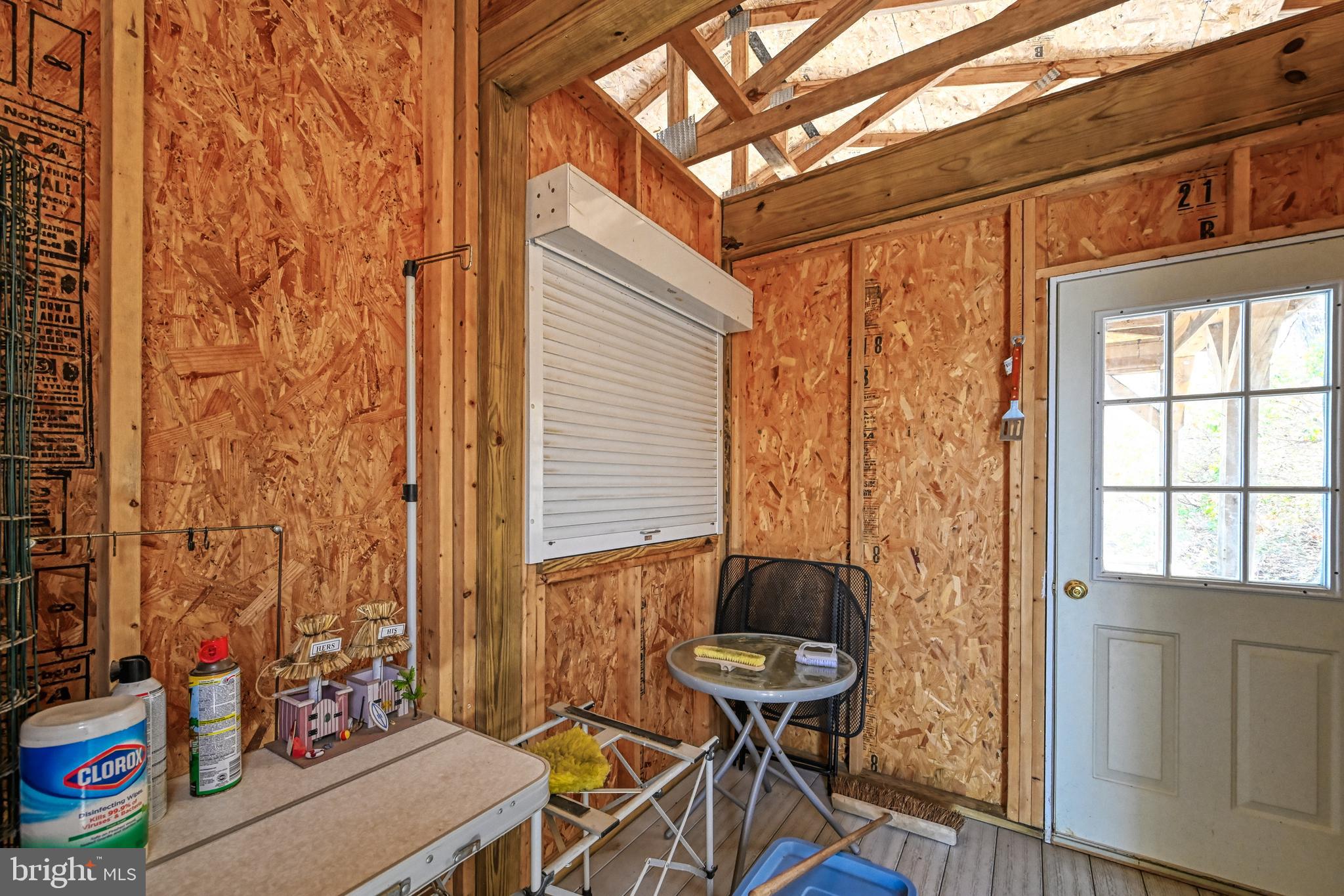 FRESHWATER ESTATES - Land