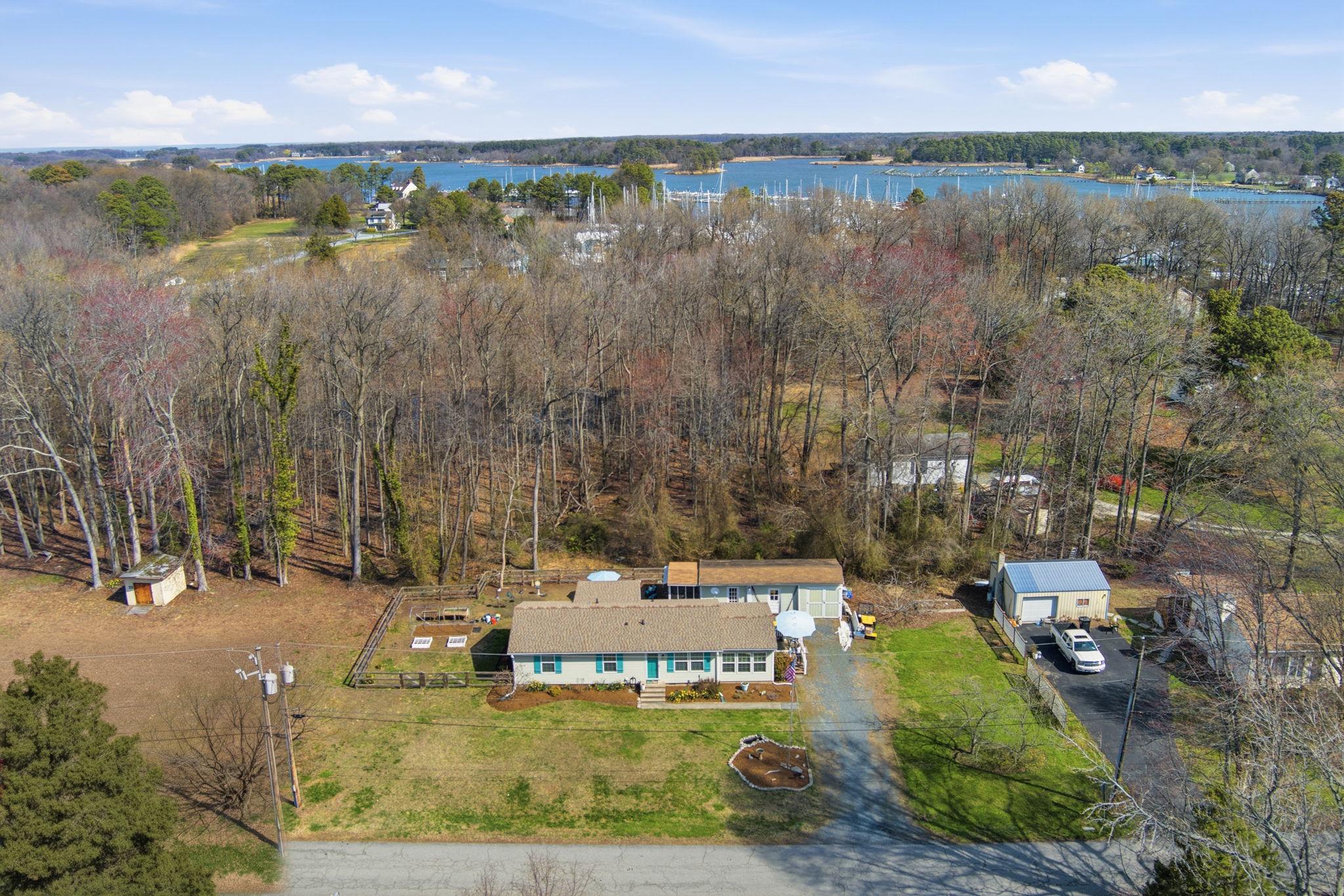 FERRY PARK - Residential