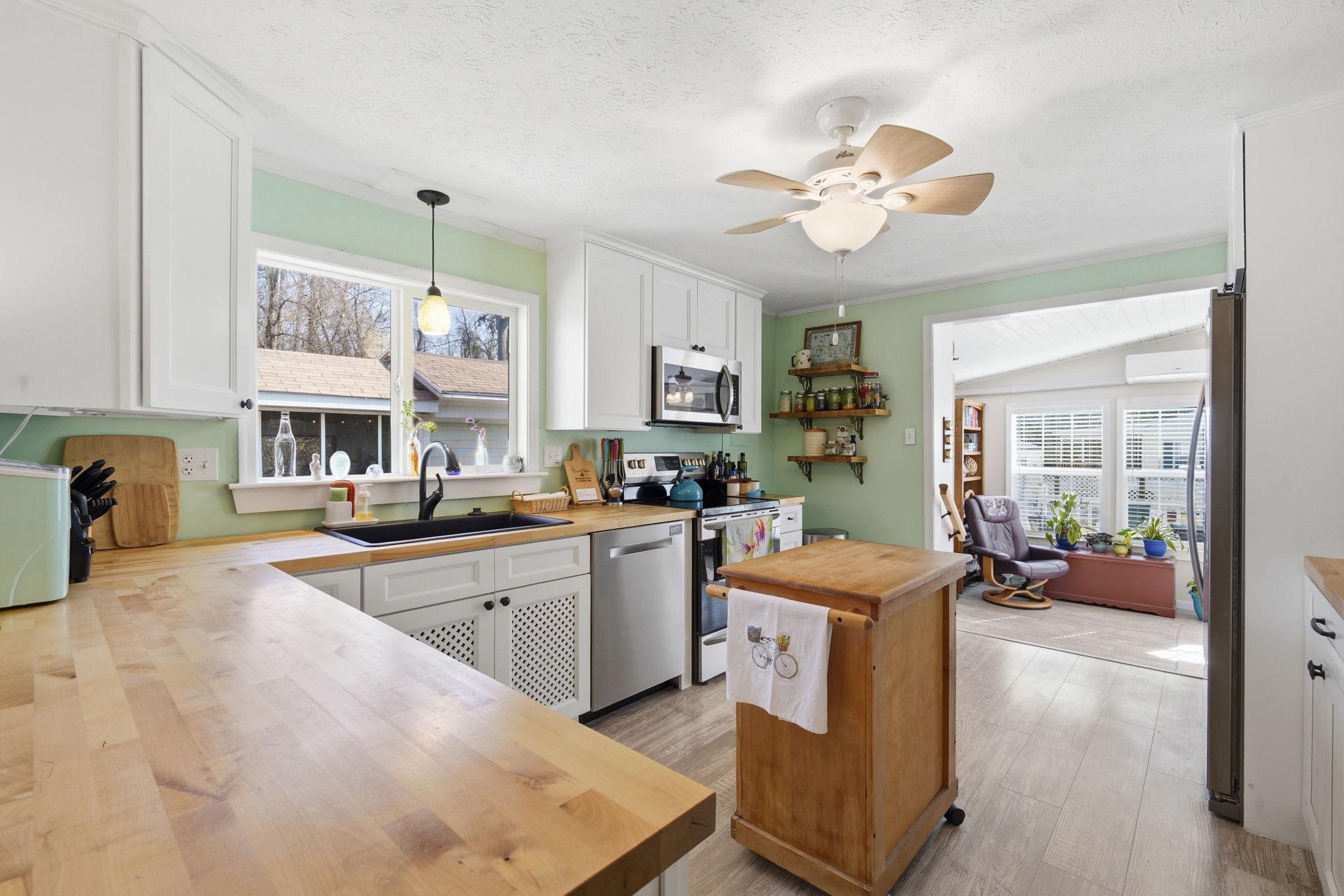 FERRY PARK - Residential