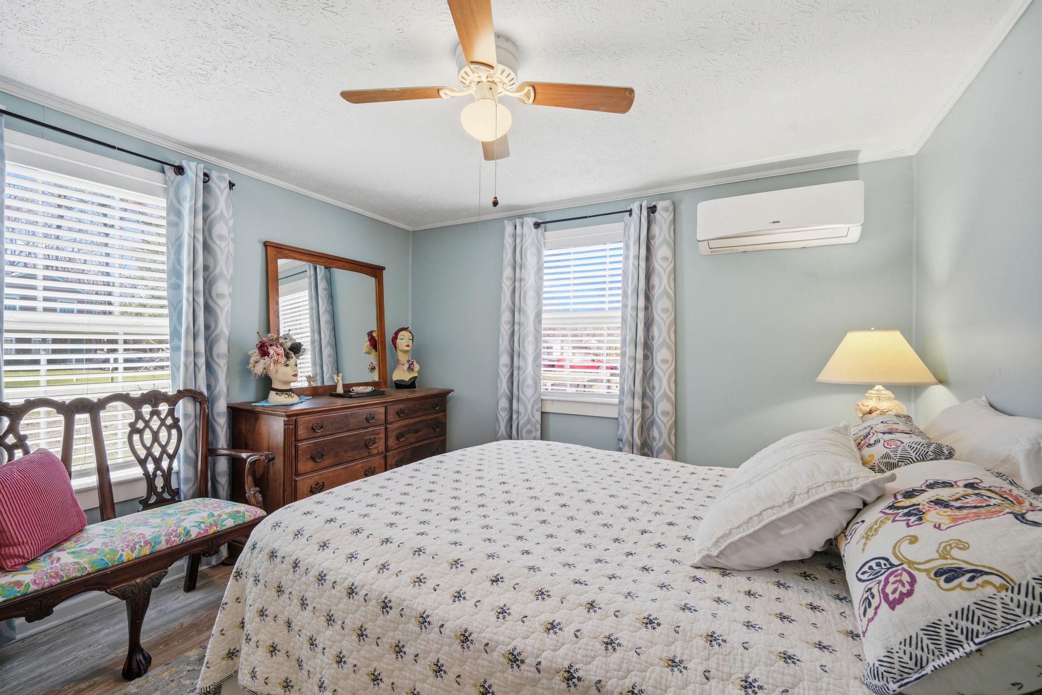 FERRY PARK - Residential