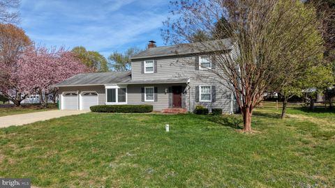 Photo of 45 W Fairfield Drive, DOVER, DE 19901 (MLS # DEKT2046200)