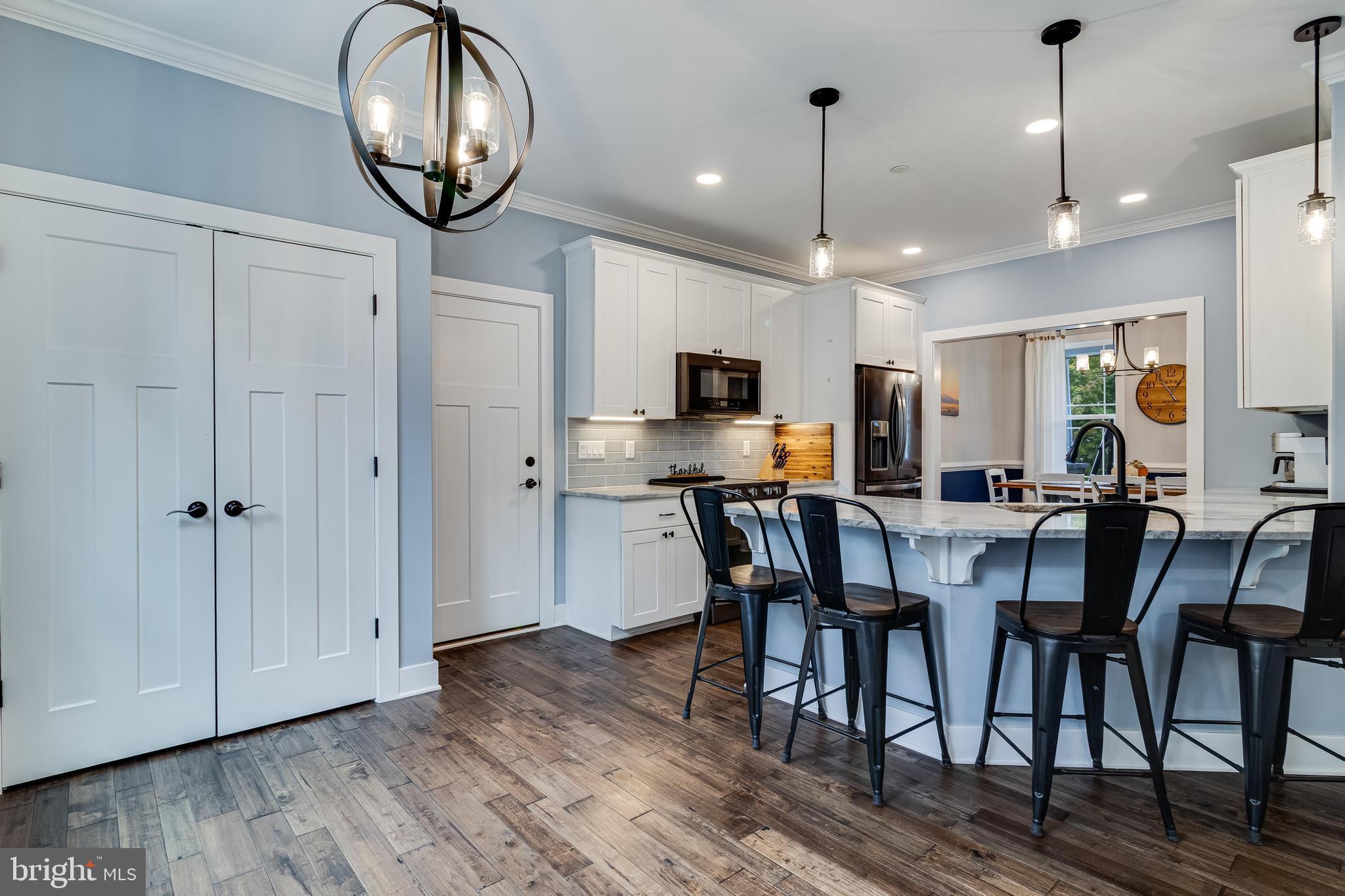 CLIFFTON ON THE POTOMAC - Residential