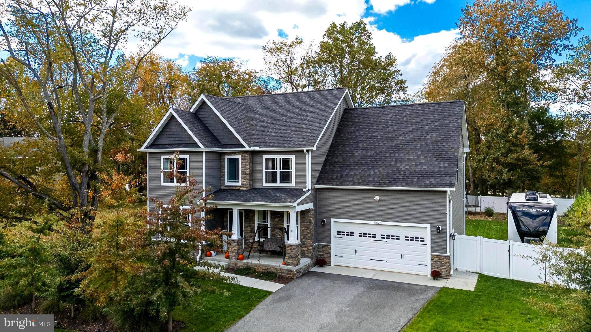 CLIFFTON ON THE POTOMAC - Residential